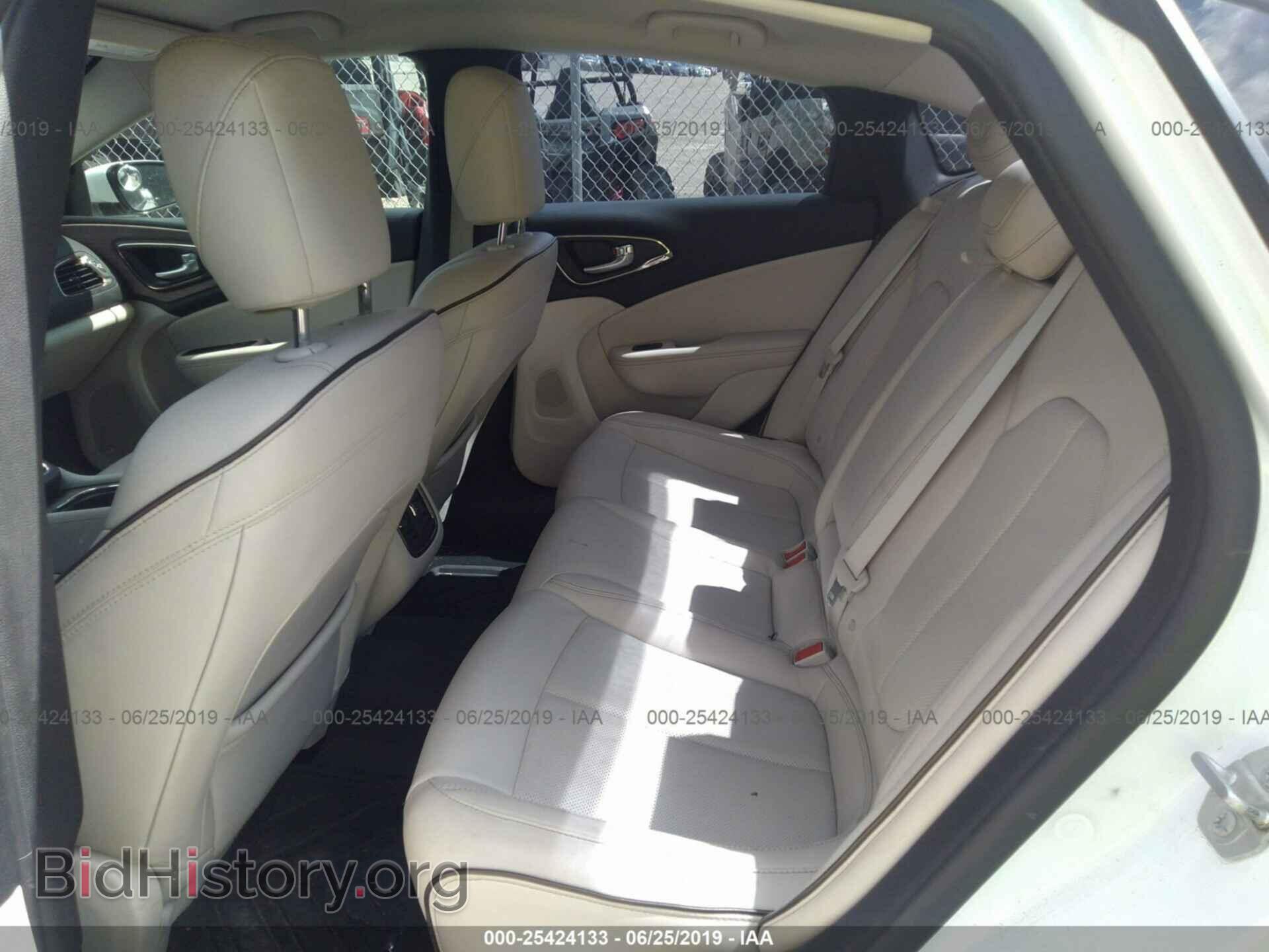 2015 CHRYSLER 200 - VIN: 1C3CCCEG4FN630132 - Фото 8