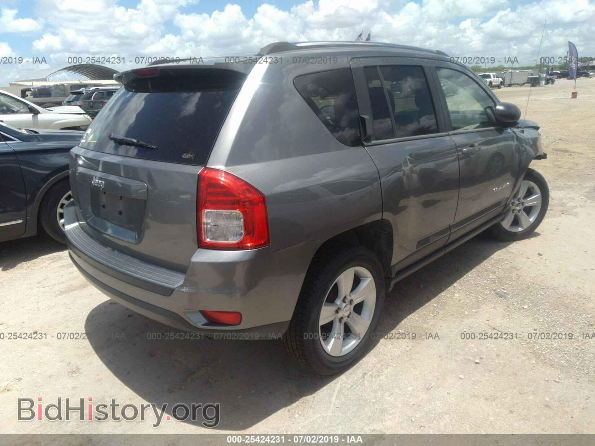 2011 JEEP COMPASS - VIN: 1J4NT1FBXBD241064 - Фото 4