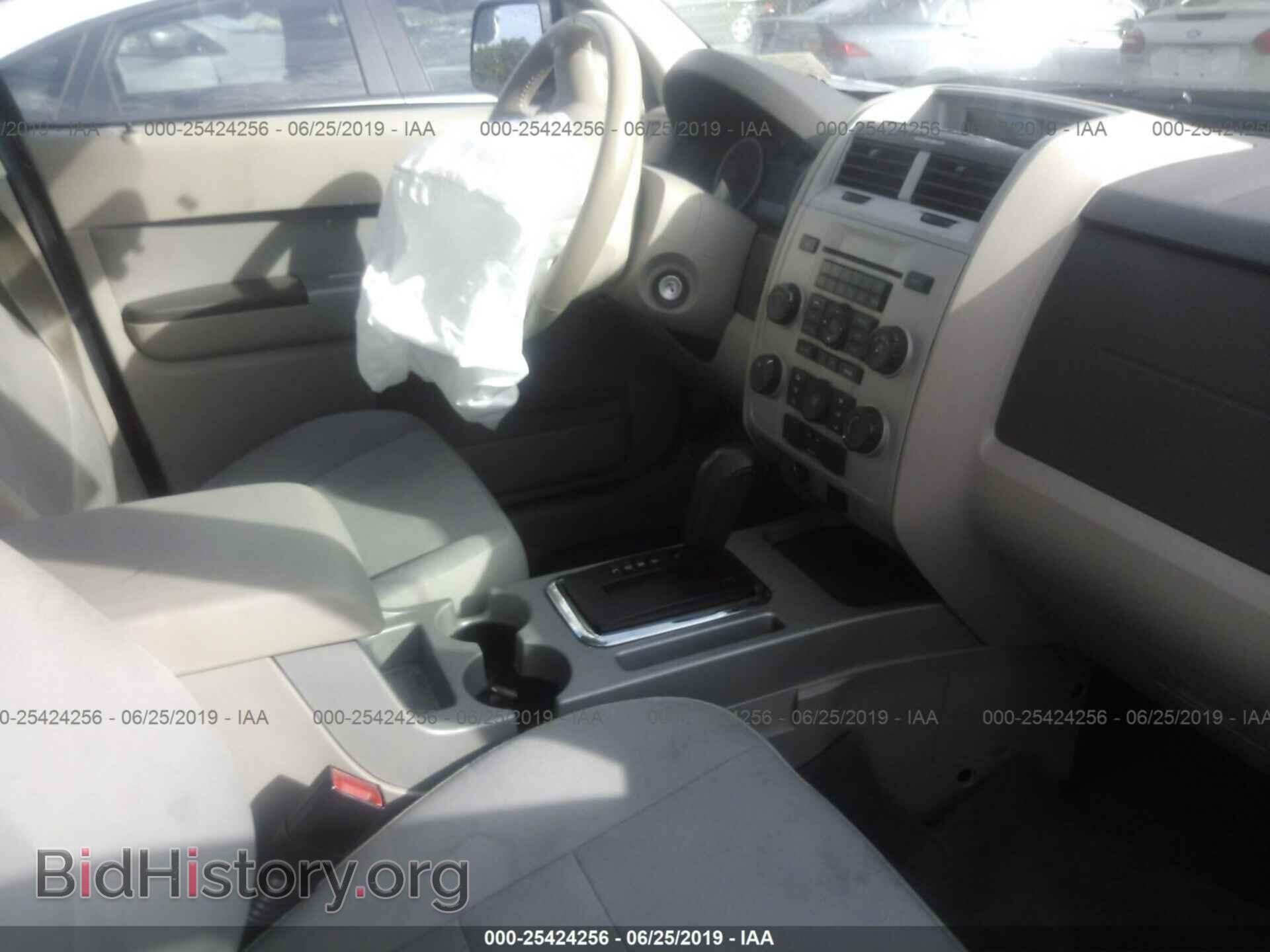 2011 FORD ESCAPE - VIN: 1FMCU9D74BKA53302 - Фото 5