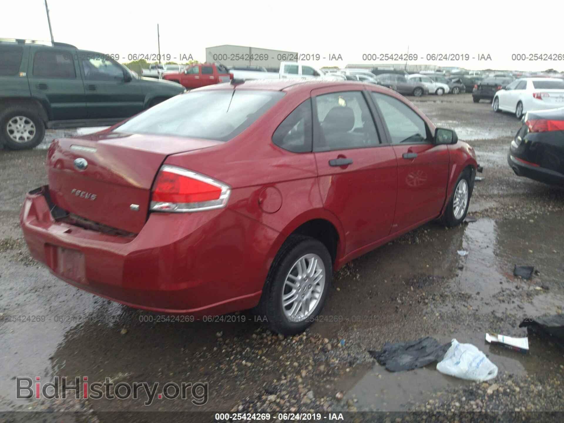 2010 FORD FOCUS - VIN: 1FAHP3FN4AW271151 - Фото 4