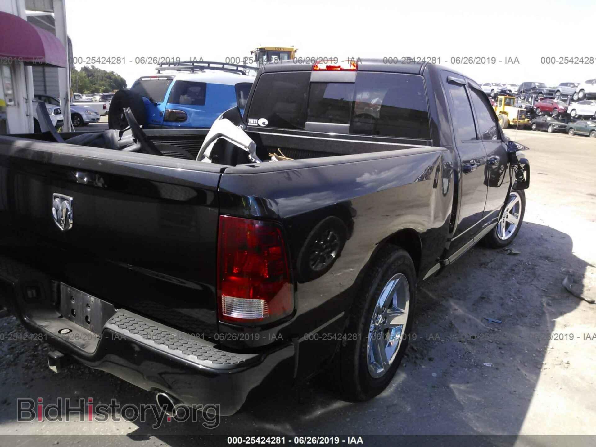 2011 DODGE RAM 1500 - VIN: 1D7RB1GT3BS601729 - Фото 4