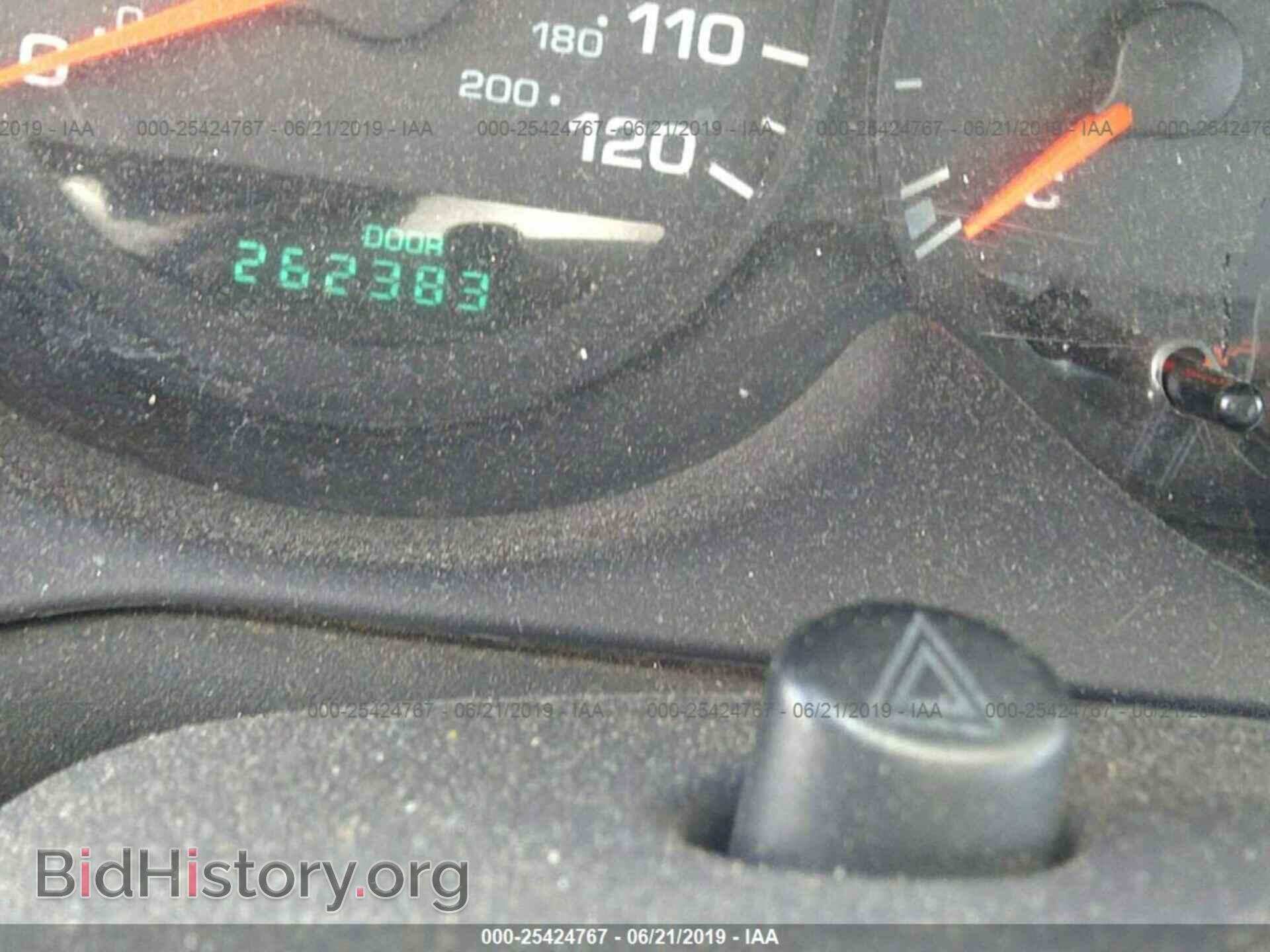2000 DODGE NEON - VIN: 1B3ES46CXYD526294 - Фото 7