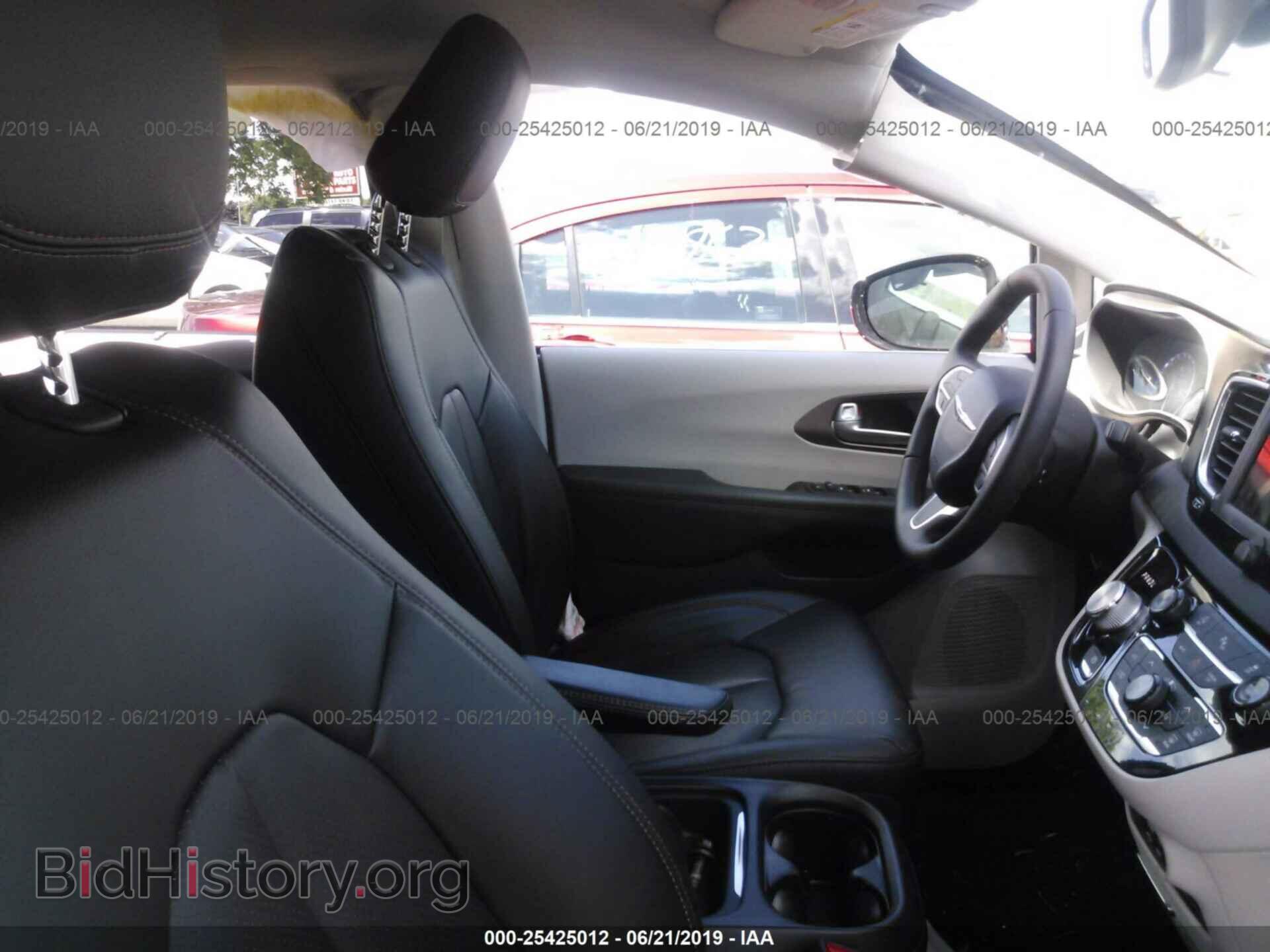 2018 CHRYSLER PACIFICA - VIN: 2C4RC1BG2JR227518 - Фото 5