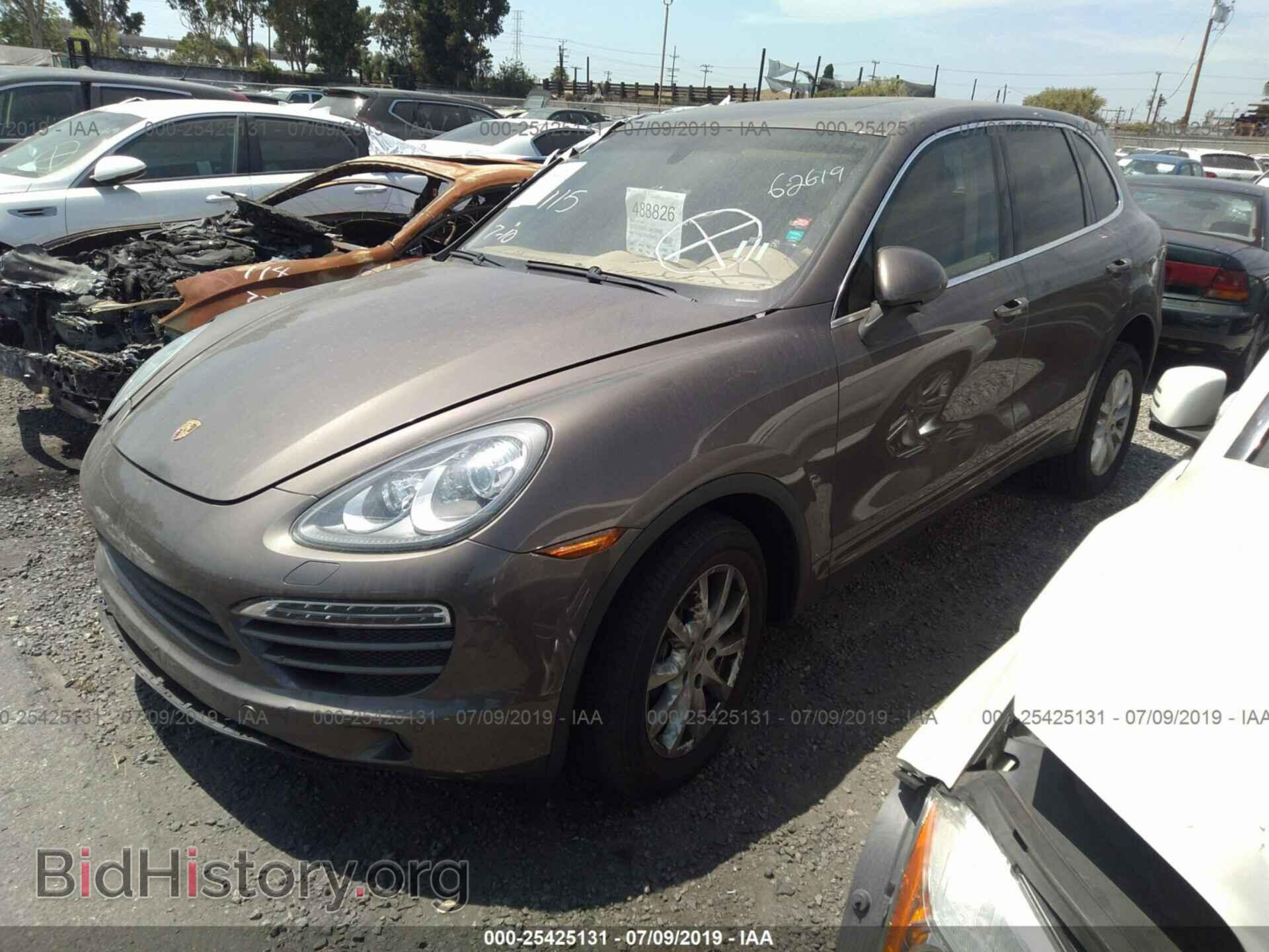 2013 PORSCHE CAYENNE - VIN: WP1AA2A27DLA00433 - Фото 2