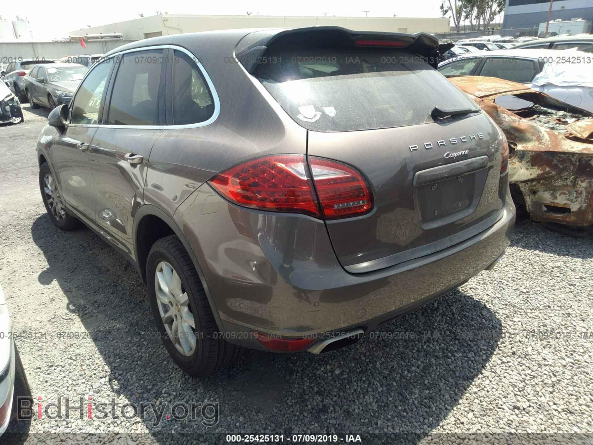 2013 PORSCHE CAYENNE - VIN: WP1AA2A27DLA00433 - Фото 3