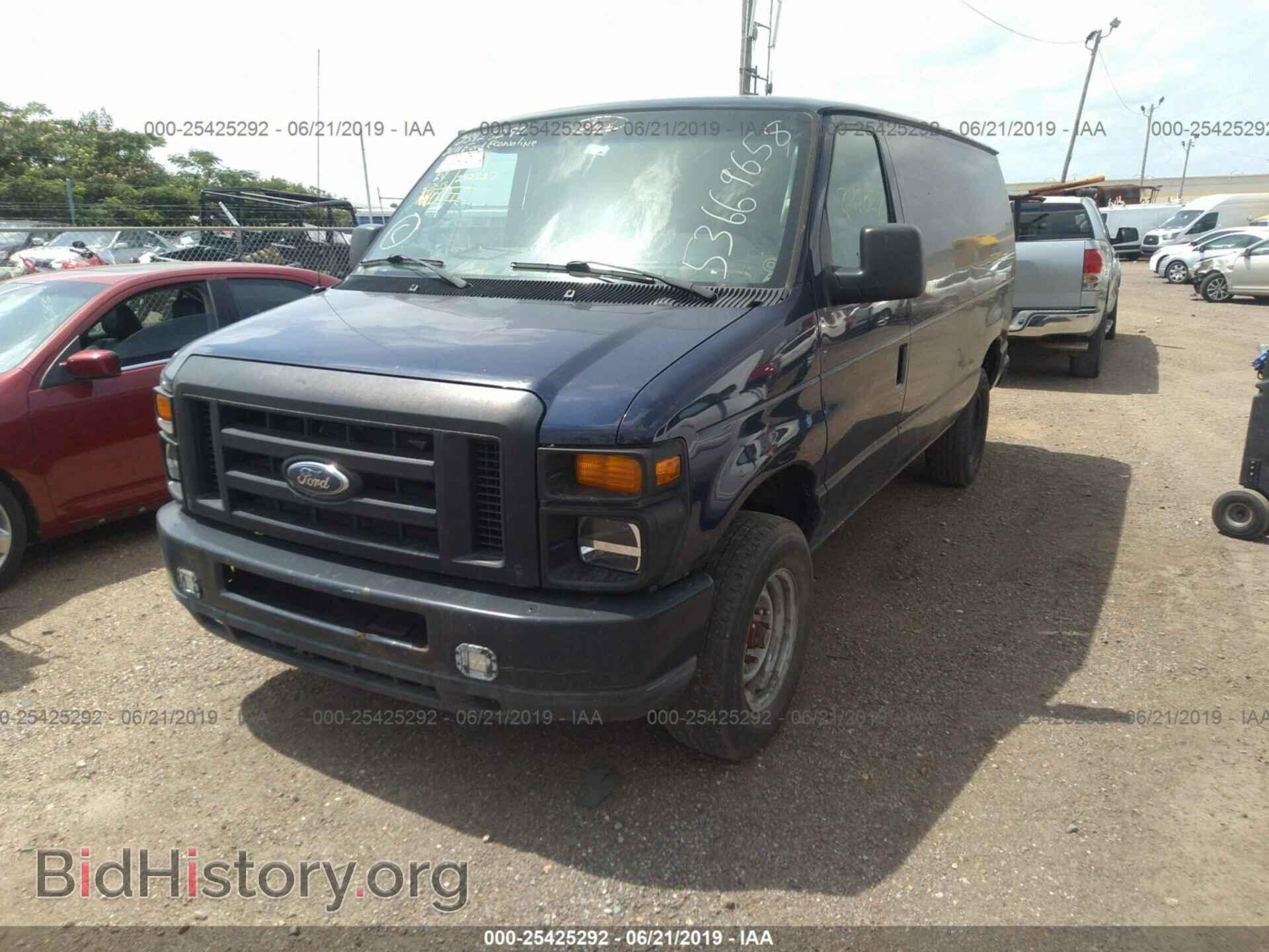 2011 FORD ECONOLINE - VIN: 1FTSE3EL2BDA25038 - Photo 2