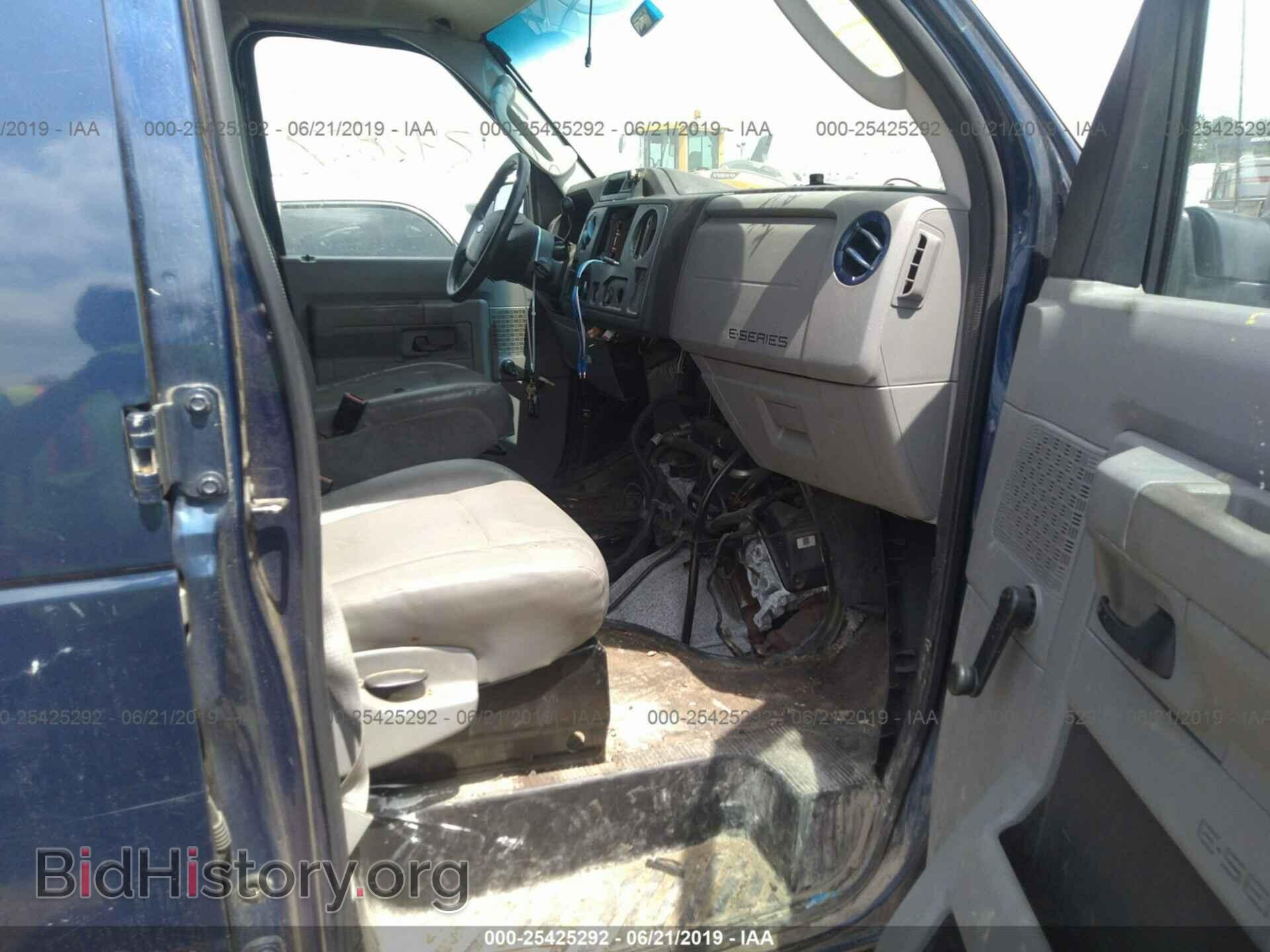 2011 FORD ECONOLINE - VIN: 1FTSE3EL2BDA25038 - Photo 5