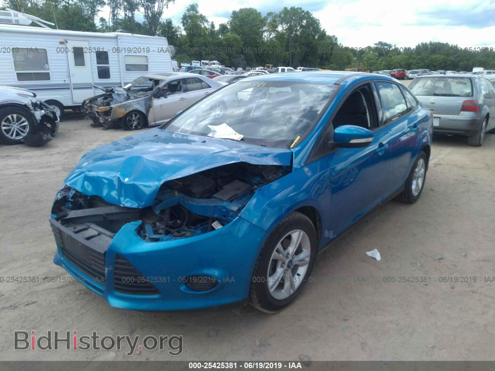2013 FORD FOCUS - VIN: 1FADP3F20DL221812 - Photo 2