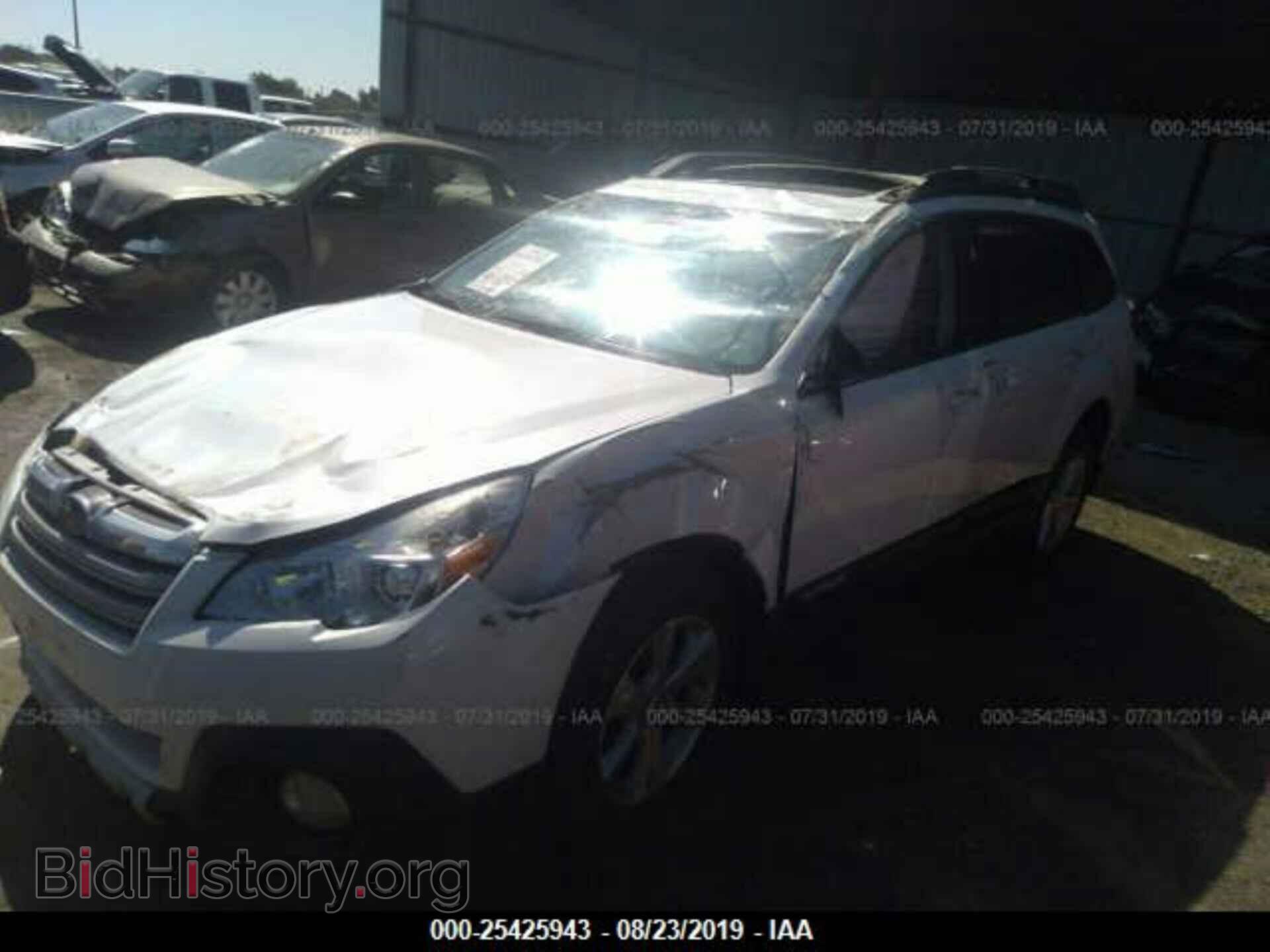 2014 SUBARU OUTBACK - VIN: 4S4BRBLC0E3258942 - Фото 2