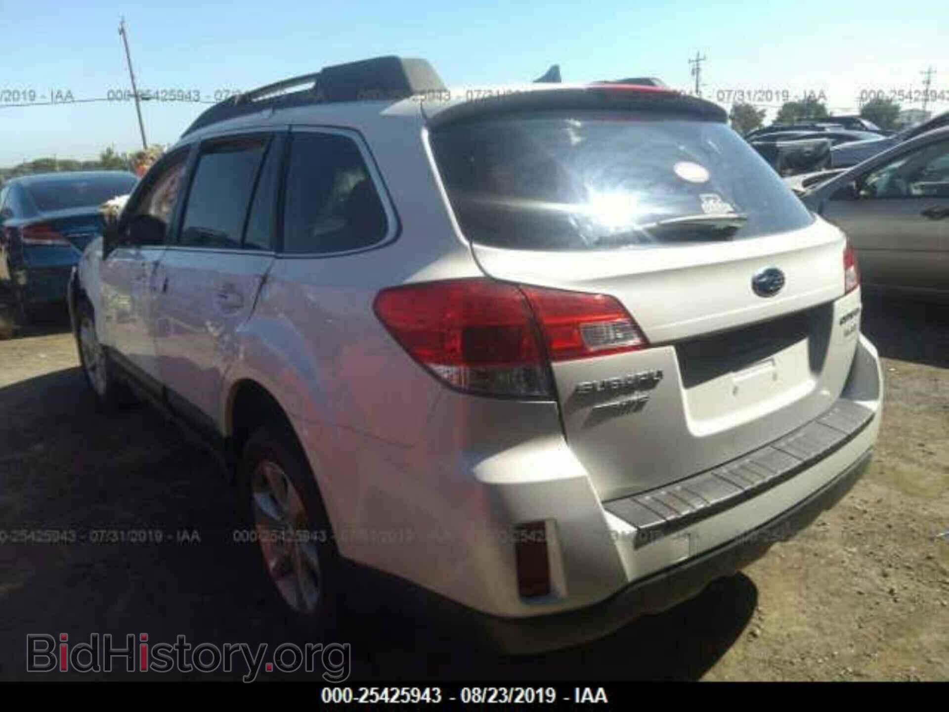 2014 SUBARU OUTBACK - VIN: 4S4BRBLC0E3258942 - Фото 3