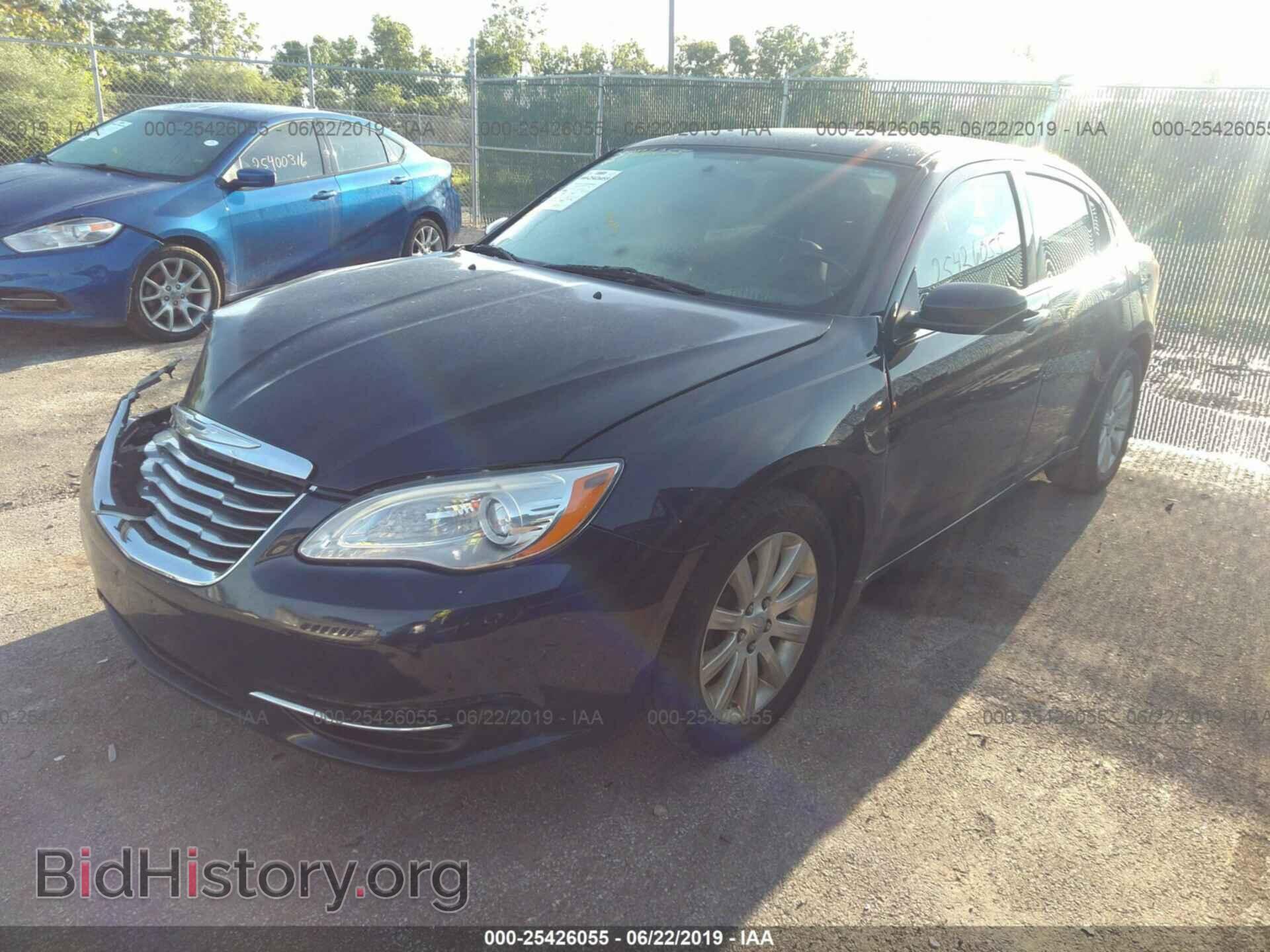 2013 CHRYSLER 200 - VIN: 1C3CCBBB2DN655448 - Photo 2