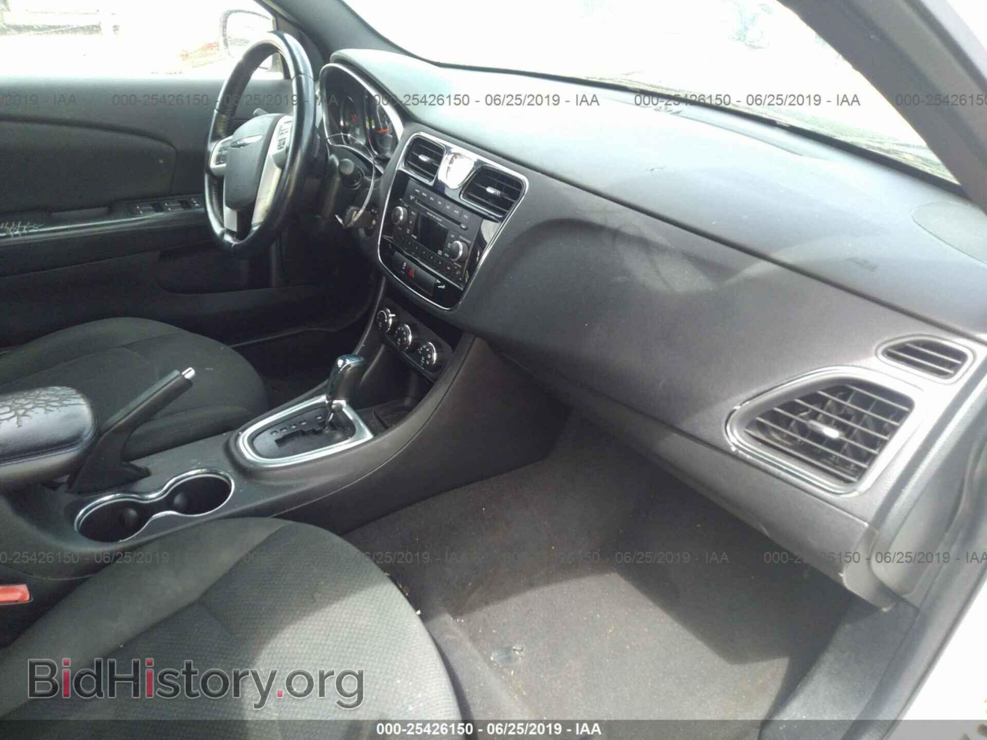 2012 CHRYSLER 200 - VIN: 1C3CCBBB1CN163718 - Фото 5