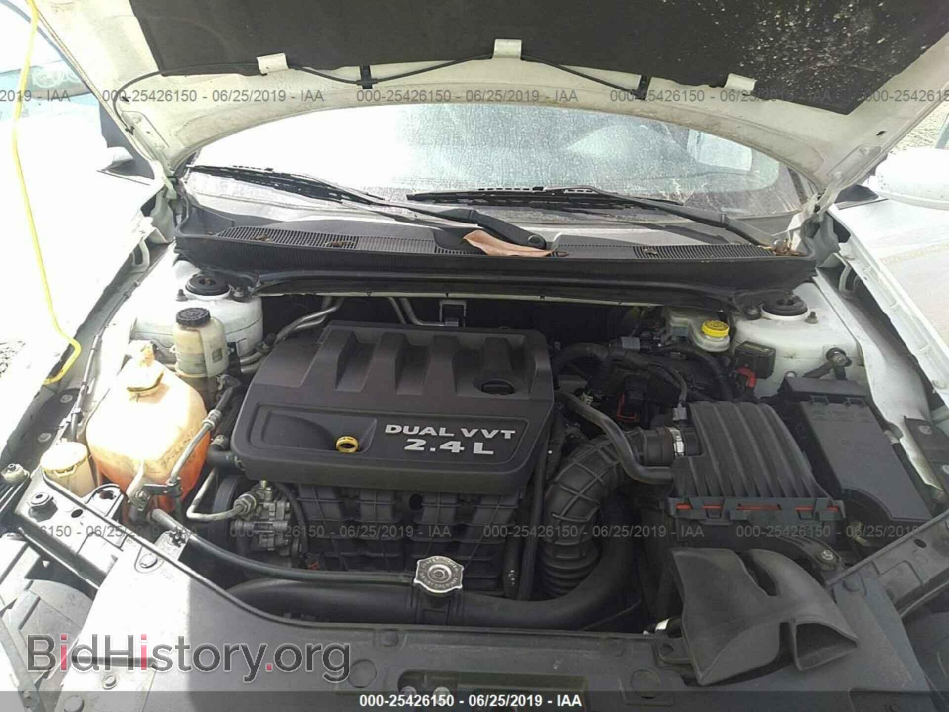 2012 CHRYSLER 200 - VIN: 1C3CCBBB1CN163718 - Фото 10