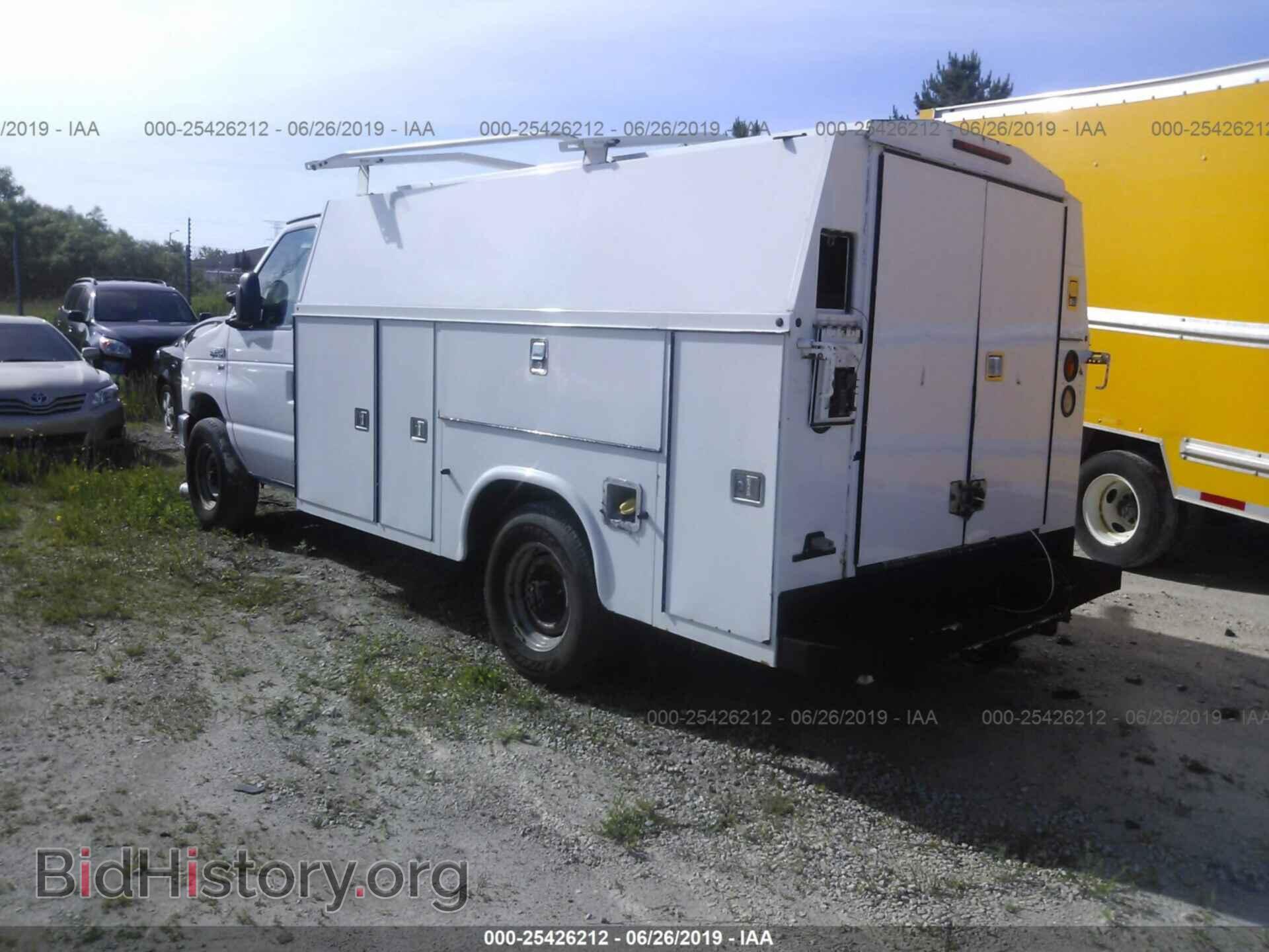 2011 FORD ECONOLINE - VIN: 1FDSE3FL8BDA62346 - Фото 3