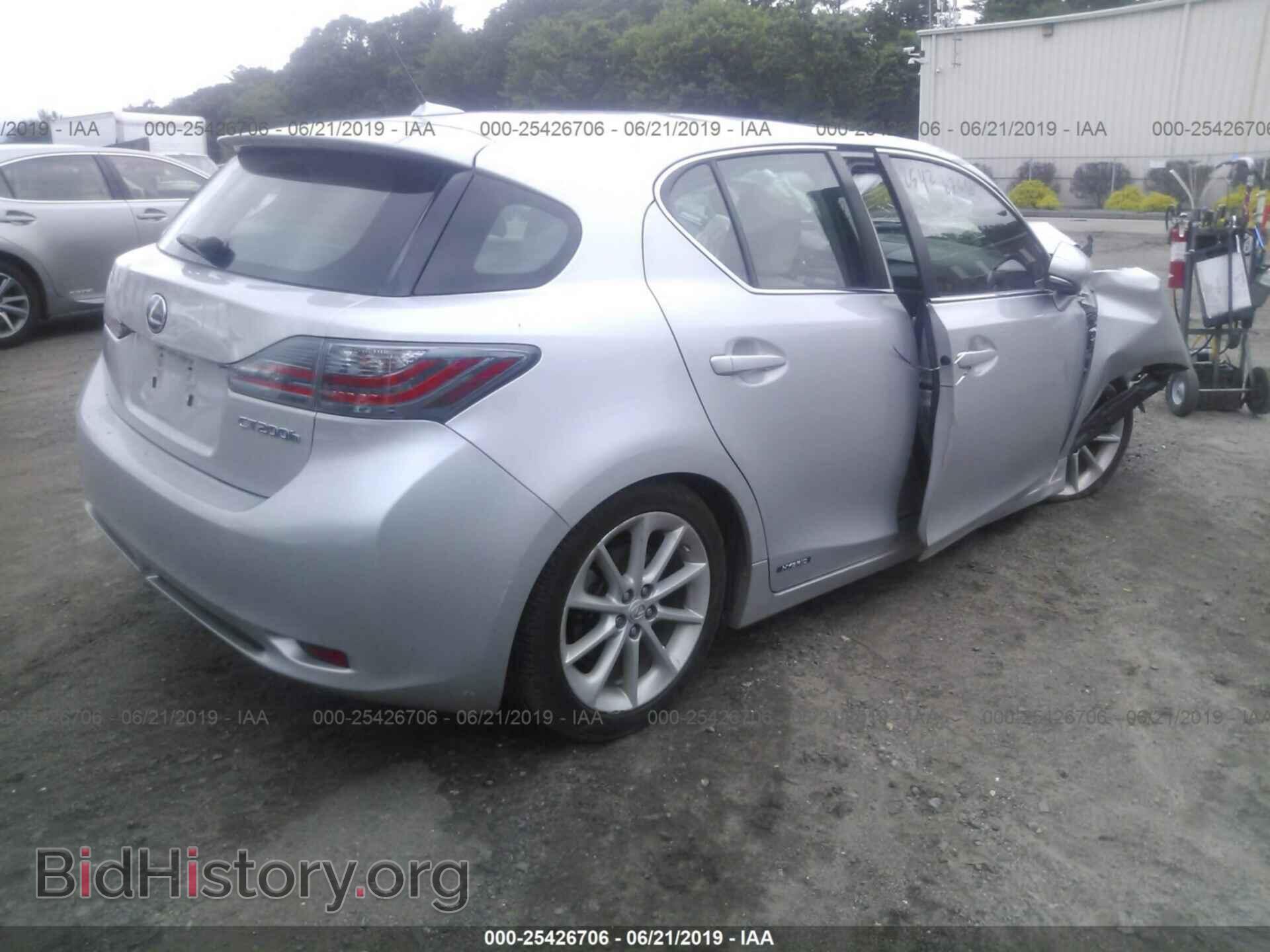 2011 LEXUS CT - VIN: JTHKD5BH1B2010829 - Фото 4