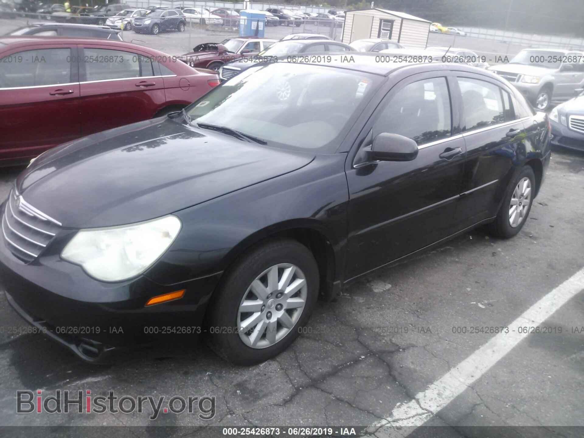 2010 CHRYSLER SEBRING - VIN: 1C3CC4FB3AN197341 - Фото 2