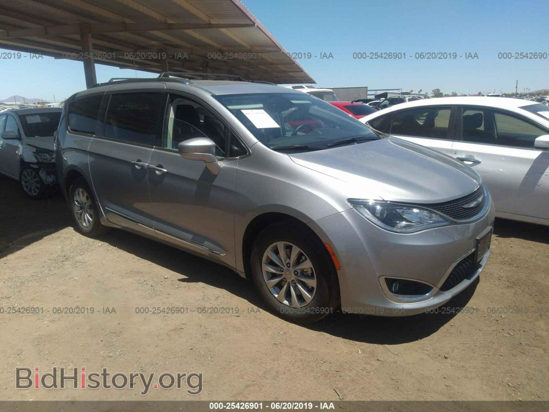 Фотография 2C4RC1BG5JR211135 - CHRYSLER PACIFICA 2018