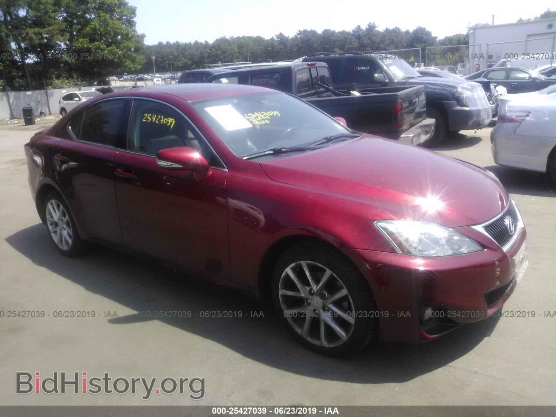 Фотография JTHCF5C28C5056361 - LEXUS IS 2012