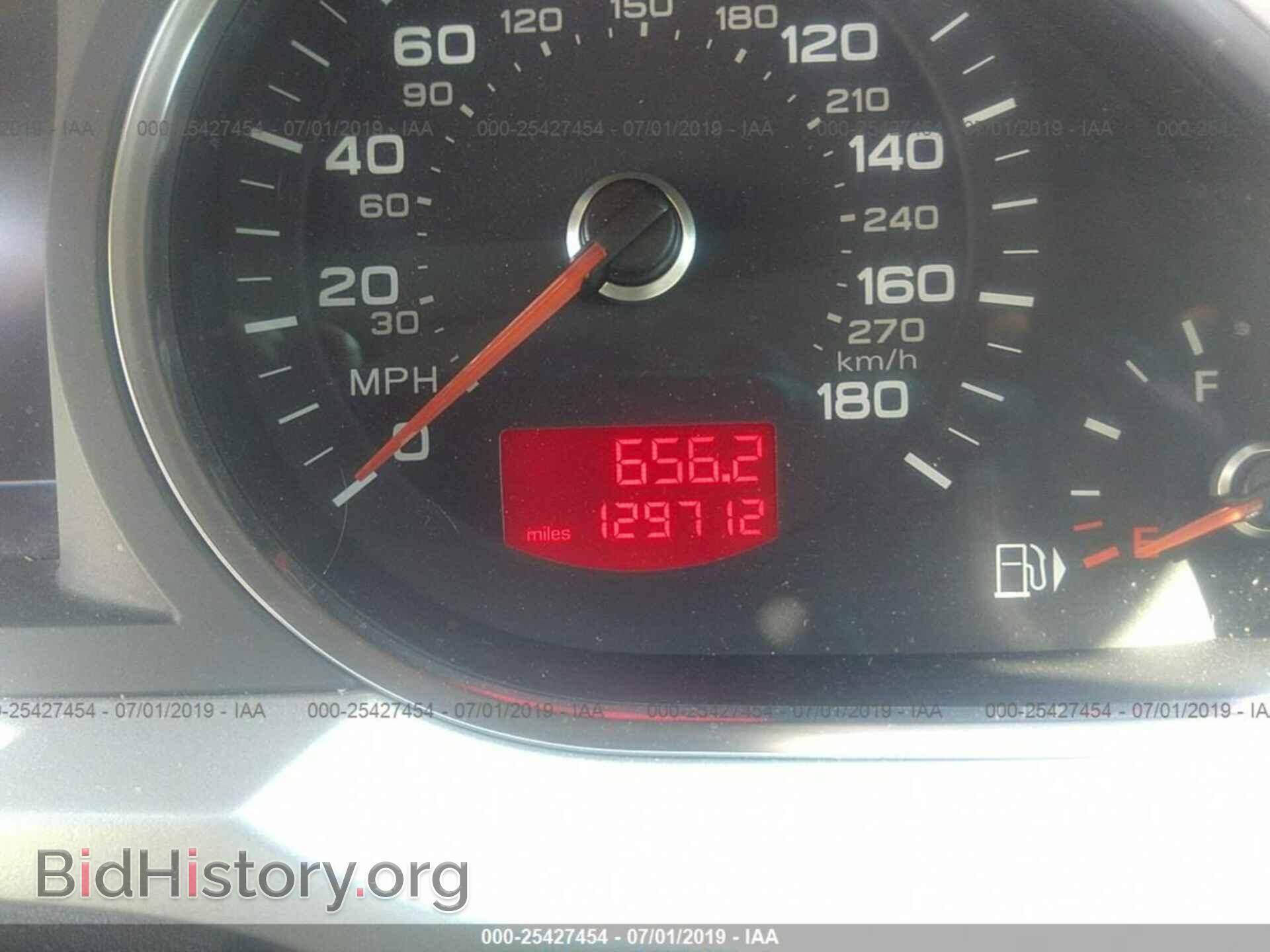 2010 AUDI A6 - VIN: WAUKGAFB3AN007710 - Фото 7