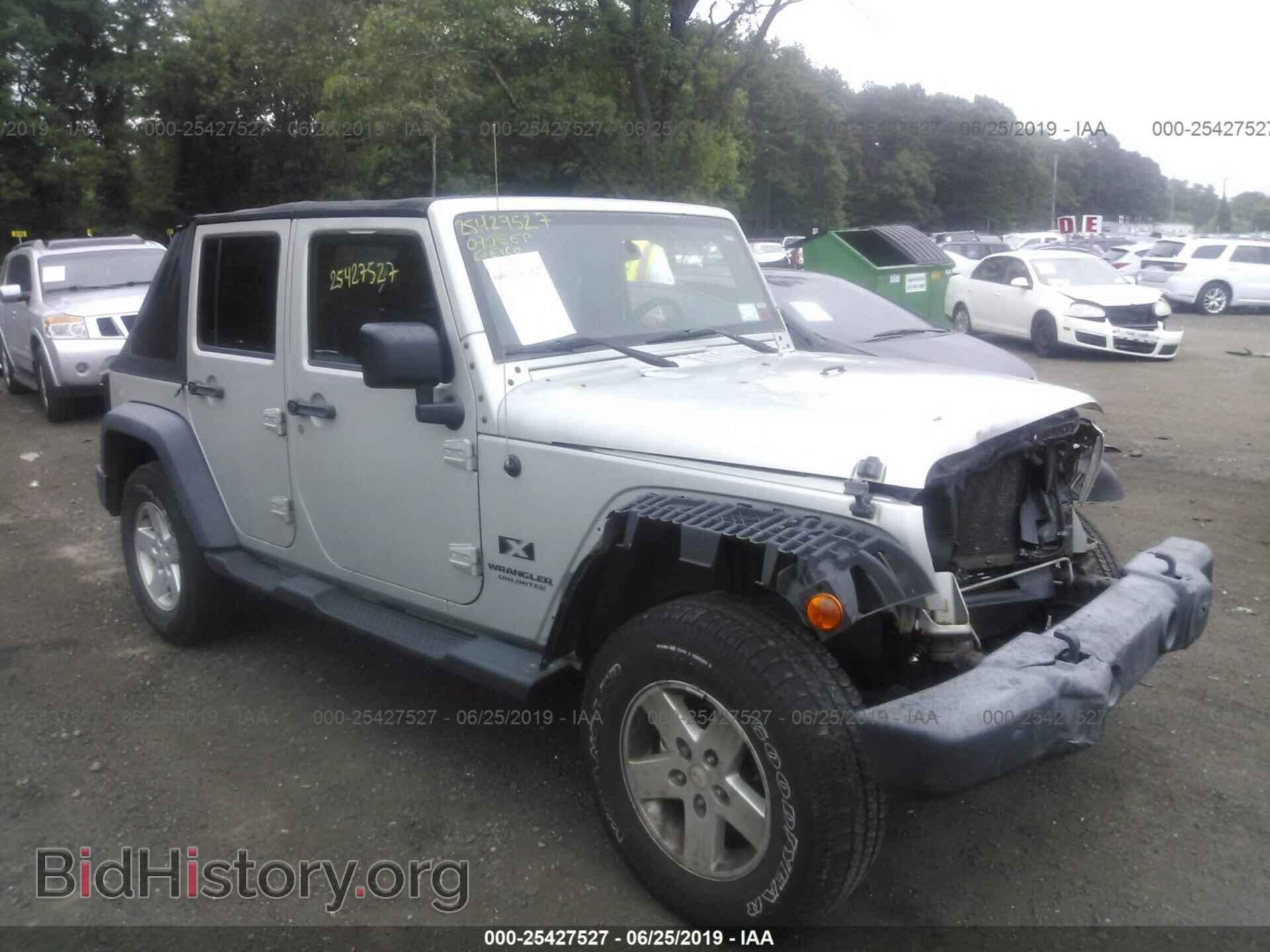 Photo 1J4GA39127L174938 - JEEP WRANGLER 2007