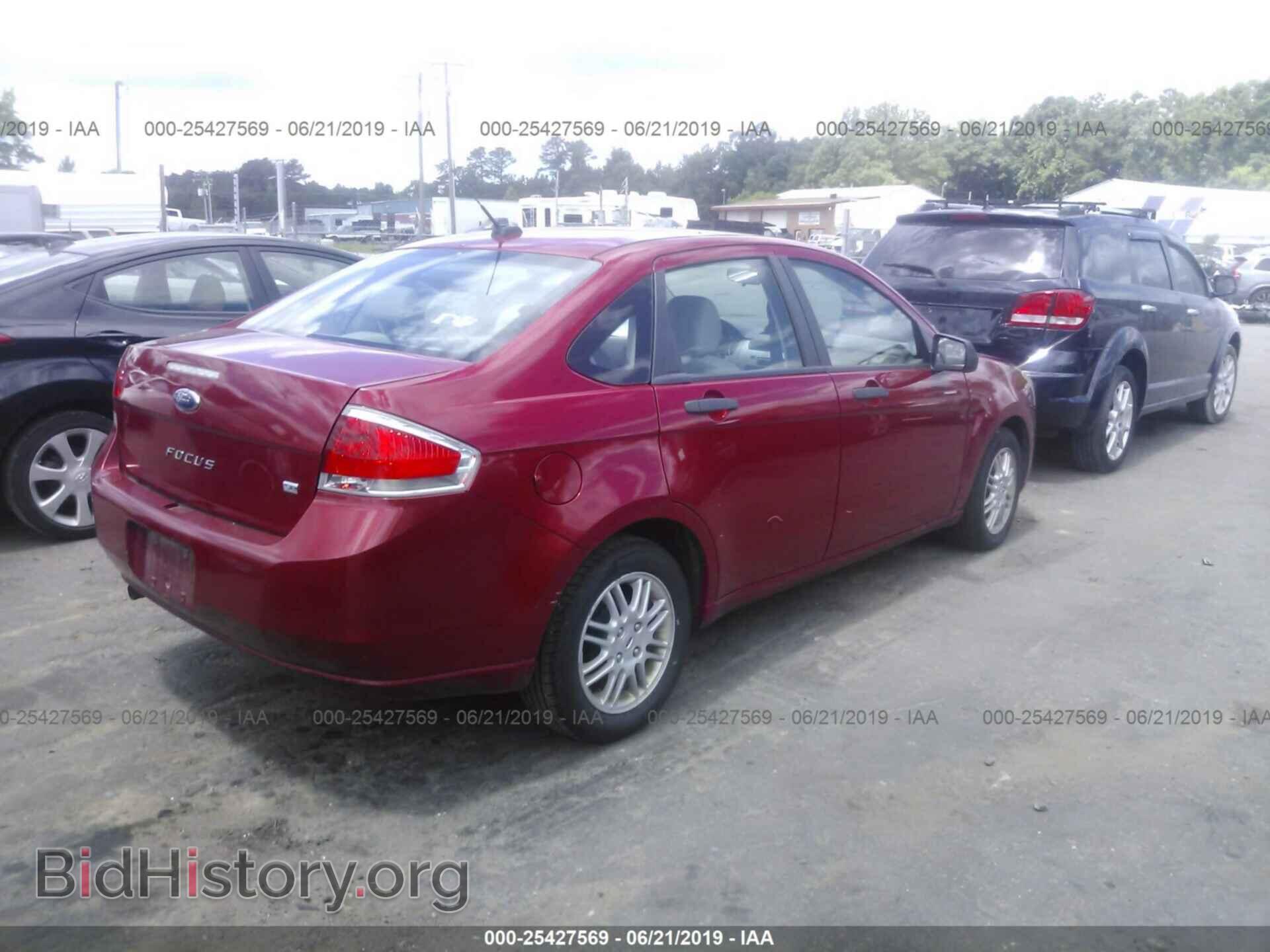 2011 FORD FOCUS - VIN: 1FAHP3FN5BW133247 - Фото 4