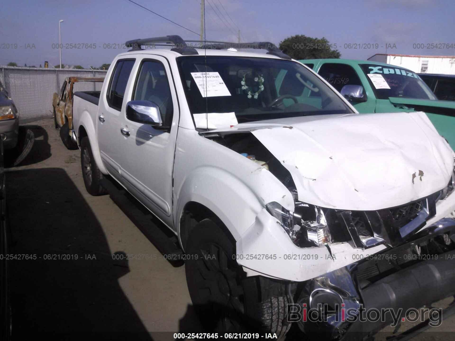 Photo 1N6AD0ER2BC400883 - NISSAN FRONTIER 2011