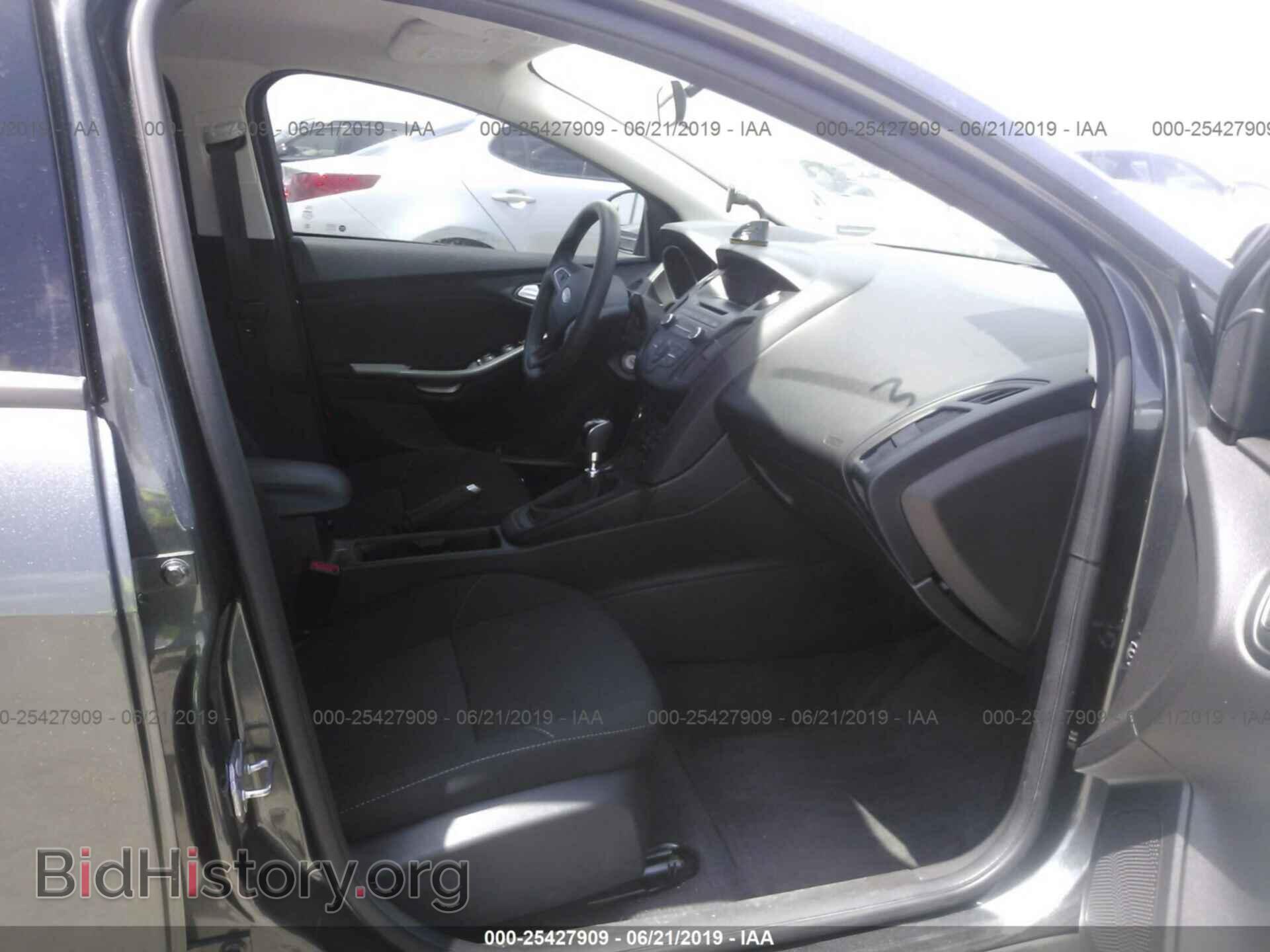 2017 FORD FOCUS - VIN: 1FADP3FE3HL229841 - Photo 5