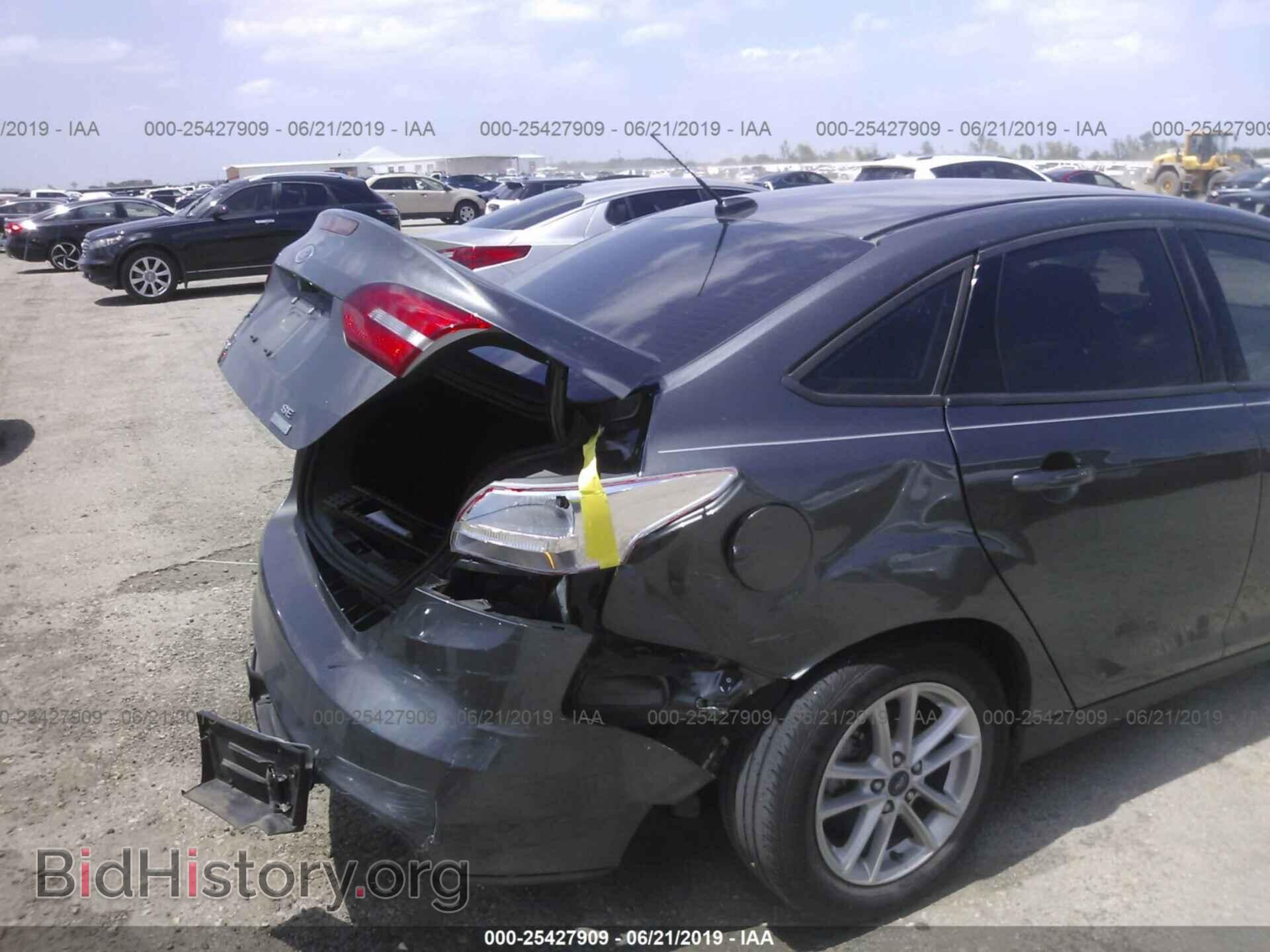 2017 FORD FOCUS - VIN: 1FADP3FE3HL229841 - Photo 6
