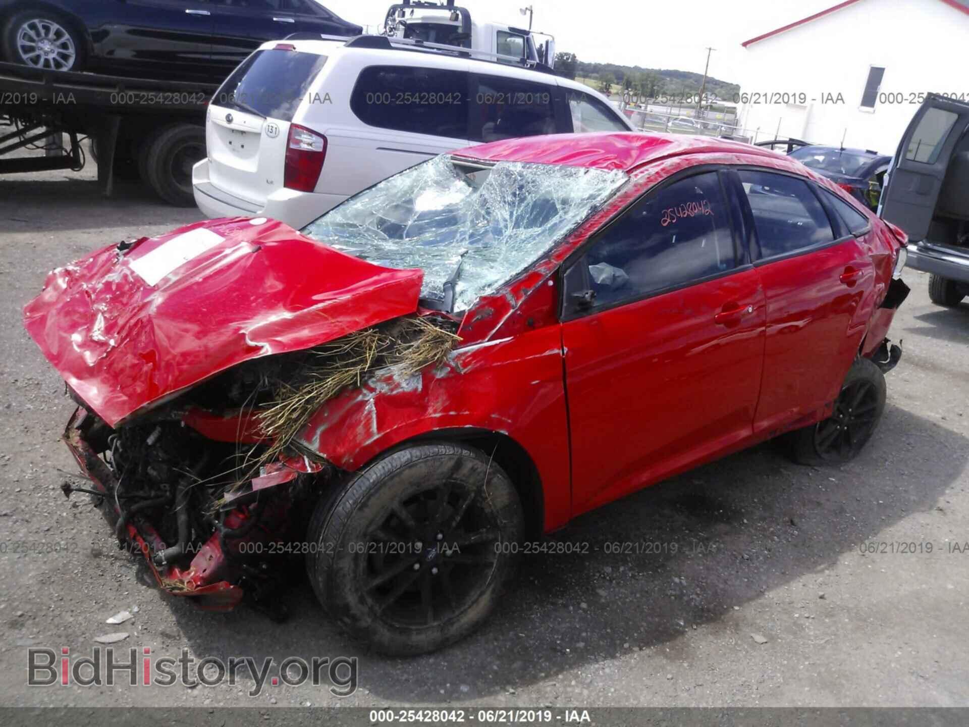 2015 FORD FOCUS - VIN: 1FADP3F2XFL252214 - Фото 2
