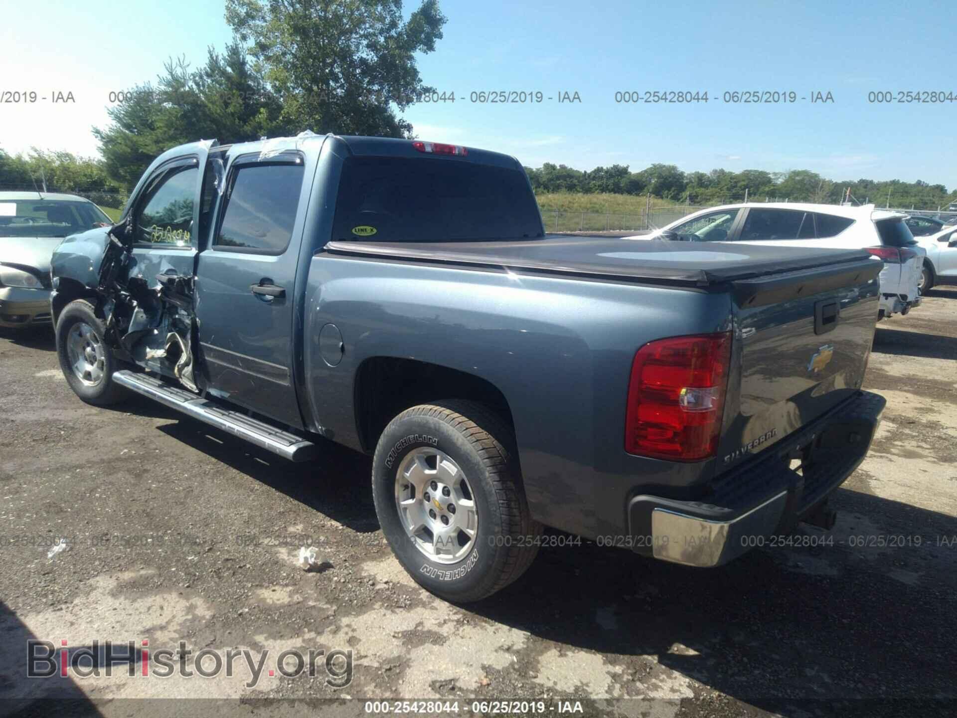 2013 CHEVROLET SILVERADO - VIN: 3GCPCSE01DG276019 - Фото 3
