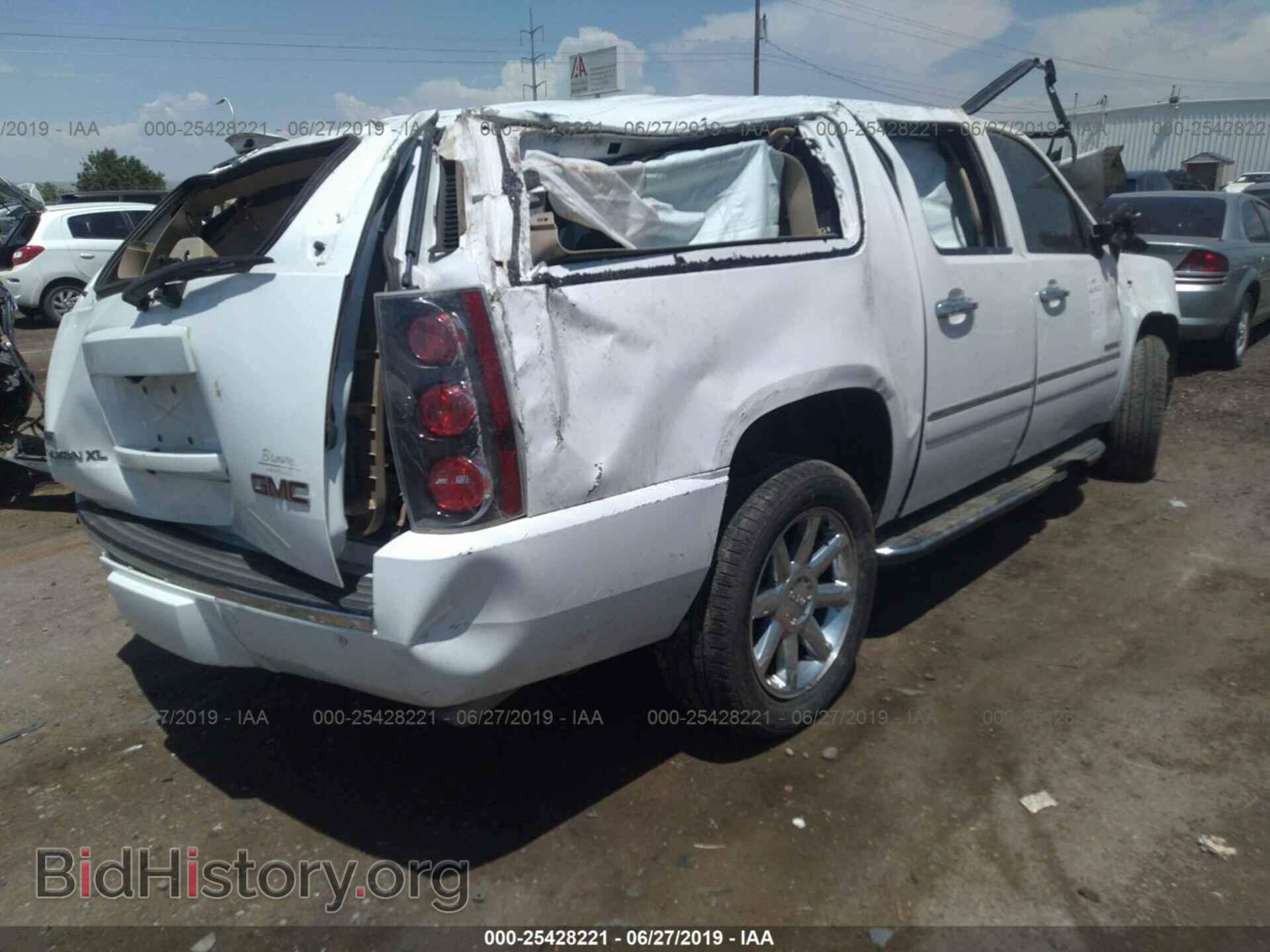 2012 GMC YUKON XL - VIN: 1GKS2MEF2CR149652 - Фото 4