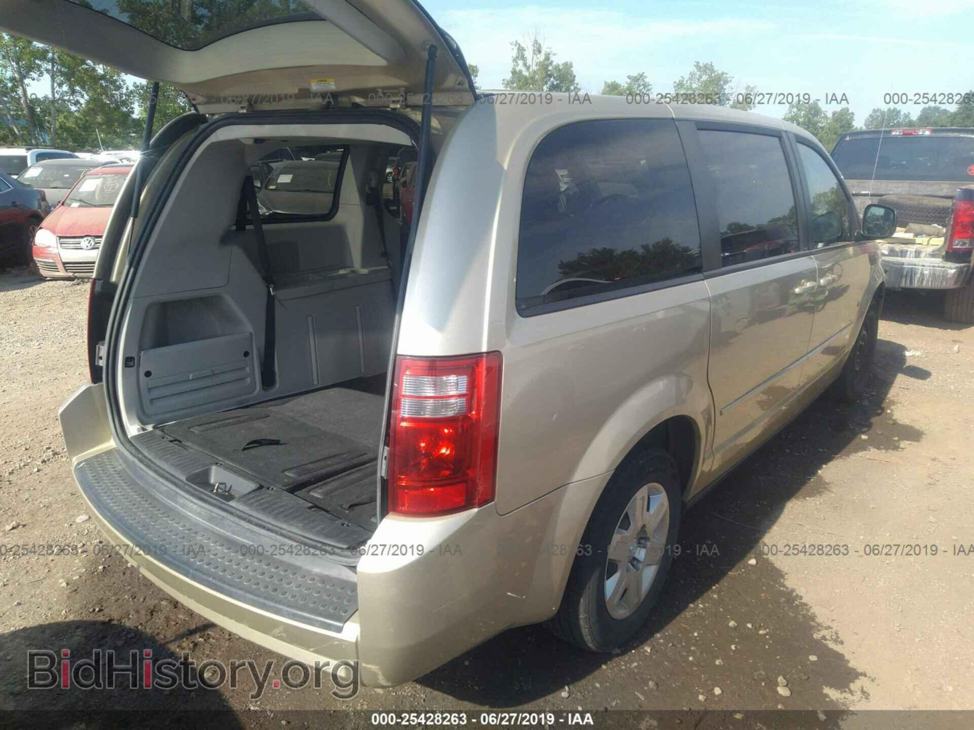 2010 DODGE GRAND CARAVAN - VIN: 2D4RN4DE8AR306332 - Фото 4