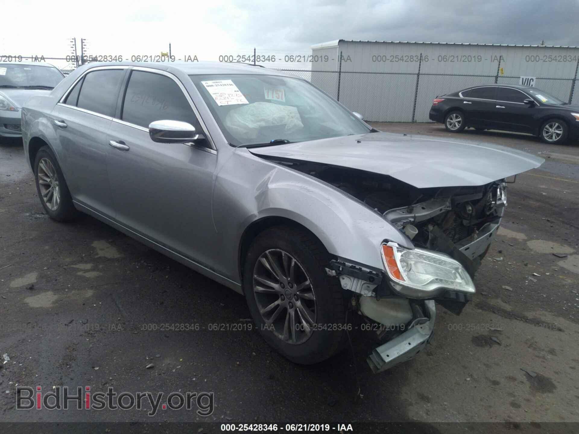 Фотография 2C3CCAET3DH661797 - CHRYSLER 300C 2013