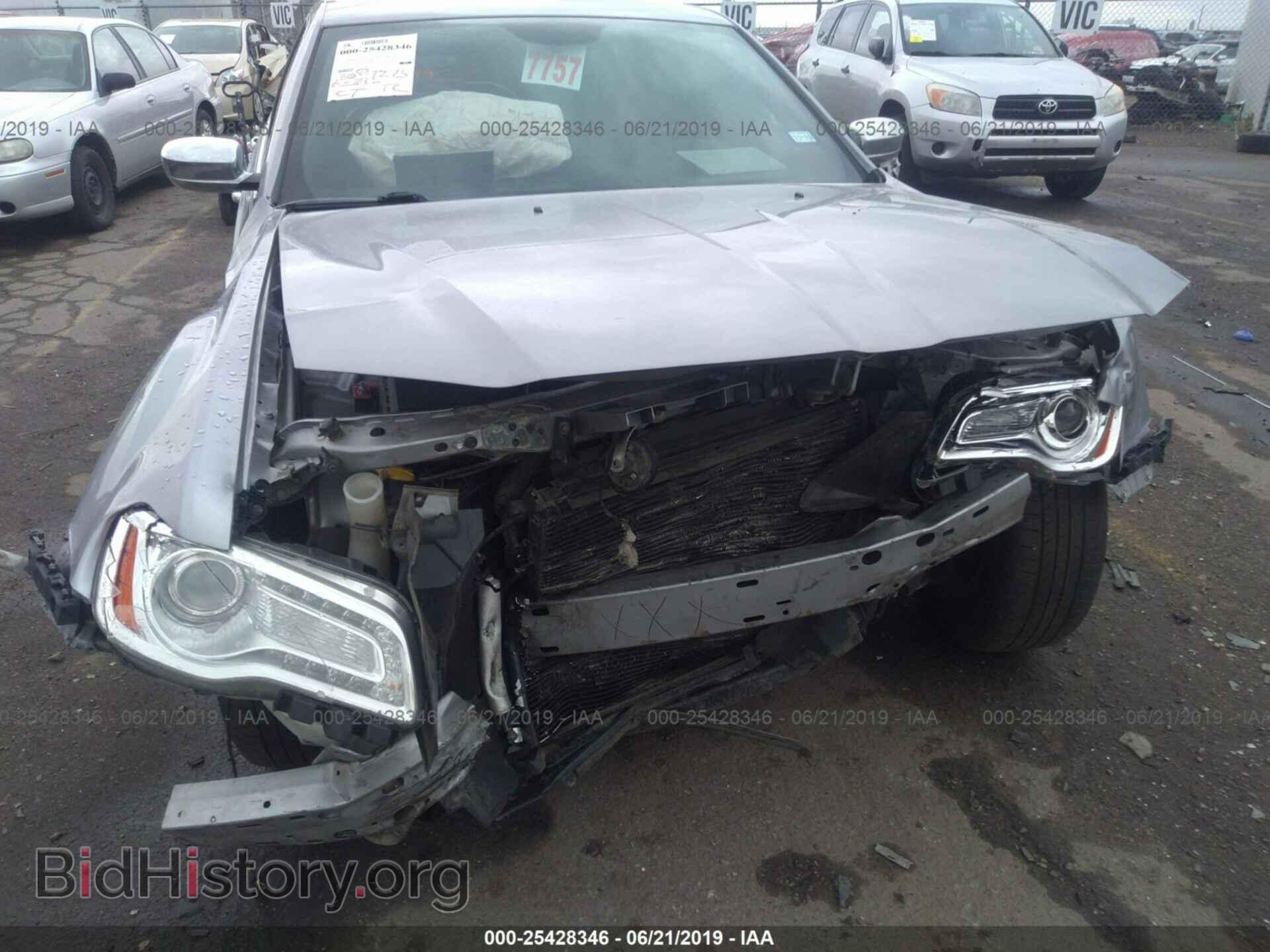 2013 CHRYSLER 300C - VIN: 2C3CCAET3DH661797 - Фото 6