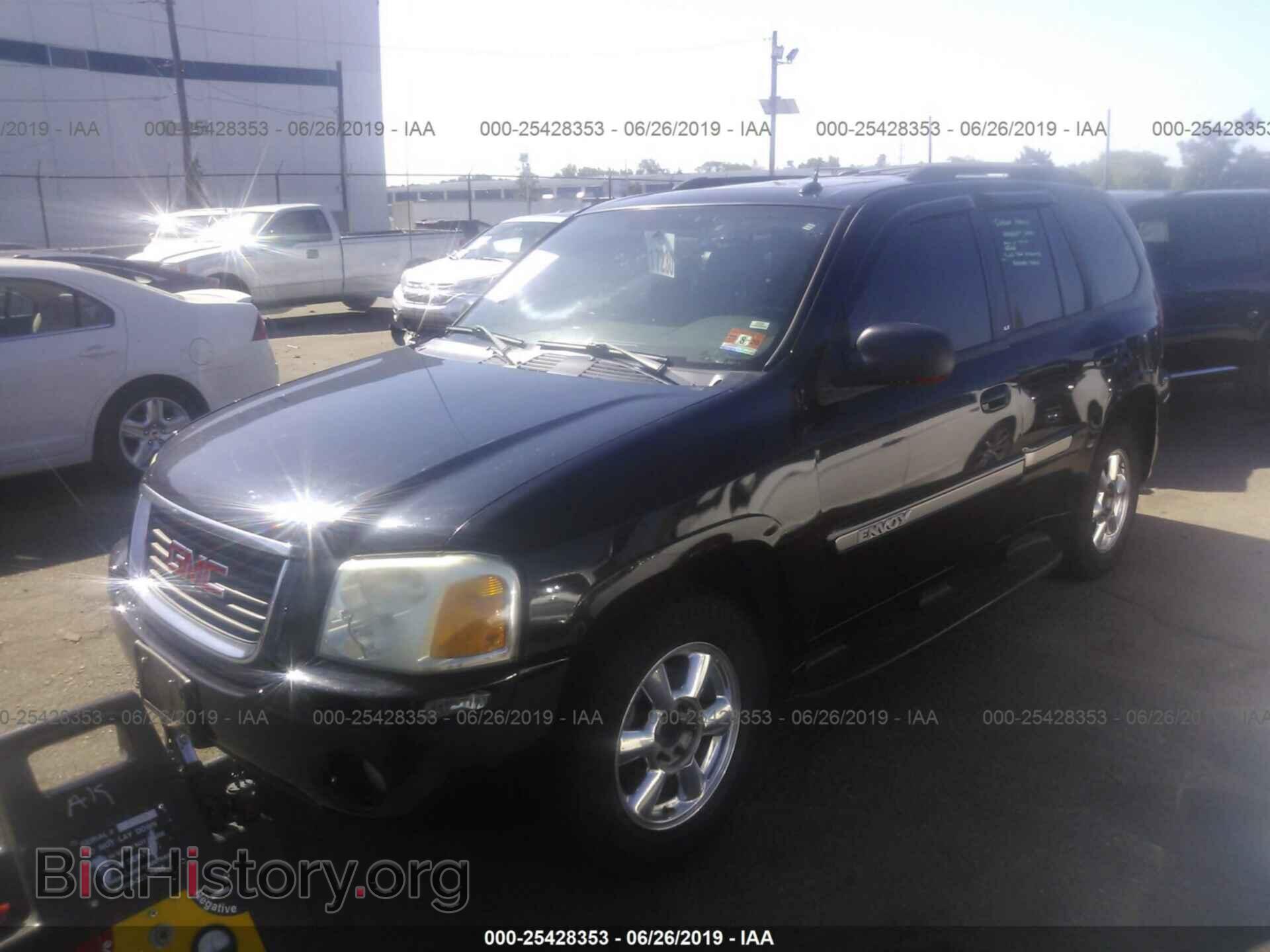 2004 GMC ENVOY - VIN: 1GKDT13S542316570 - Фото 2