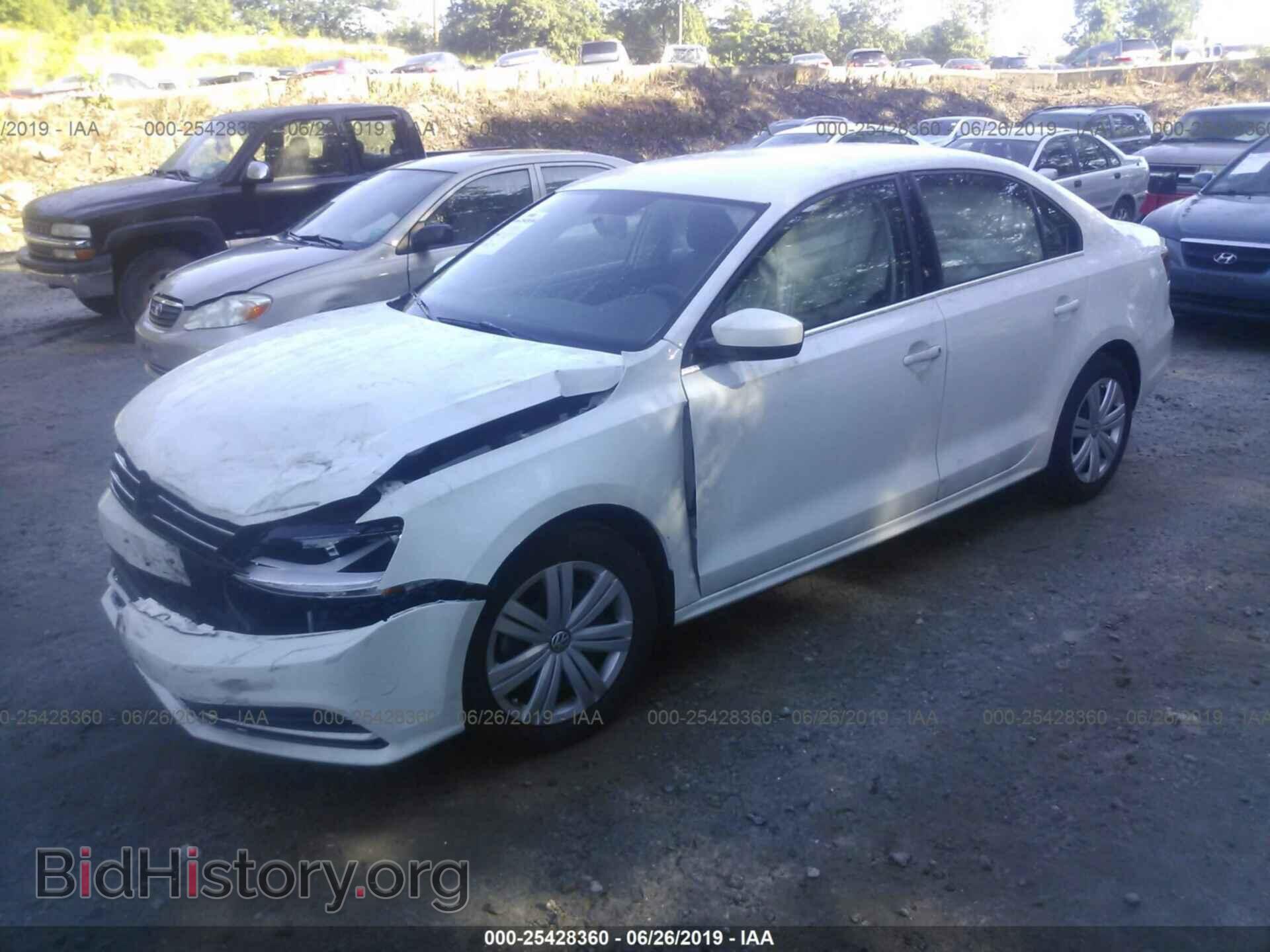 2017 VOLKSWAGEN JETTA - VIN: 3VW2B7AJ8HM368774 - Фото 2