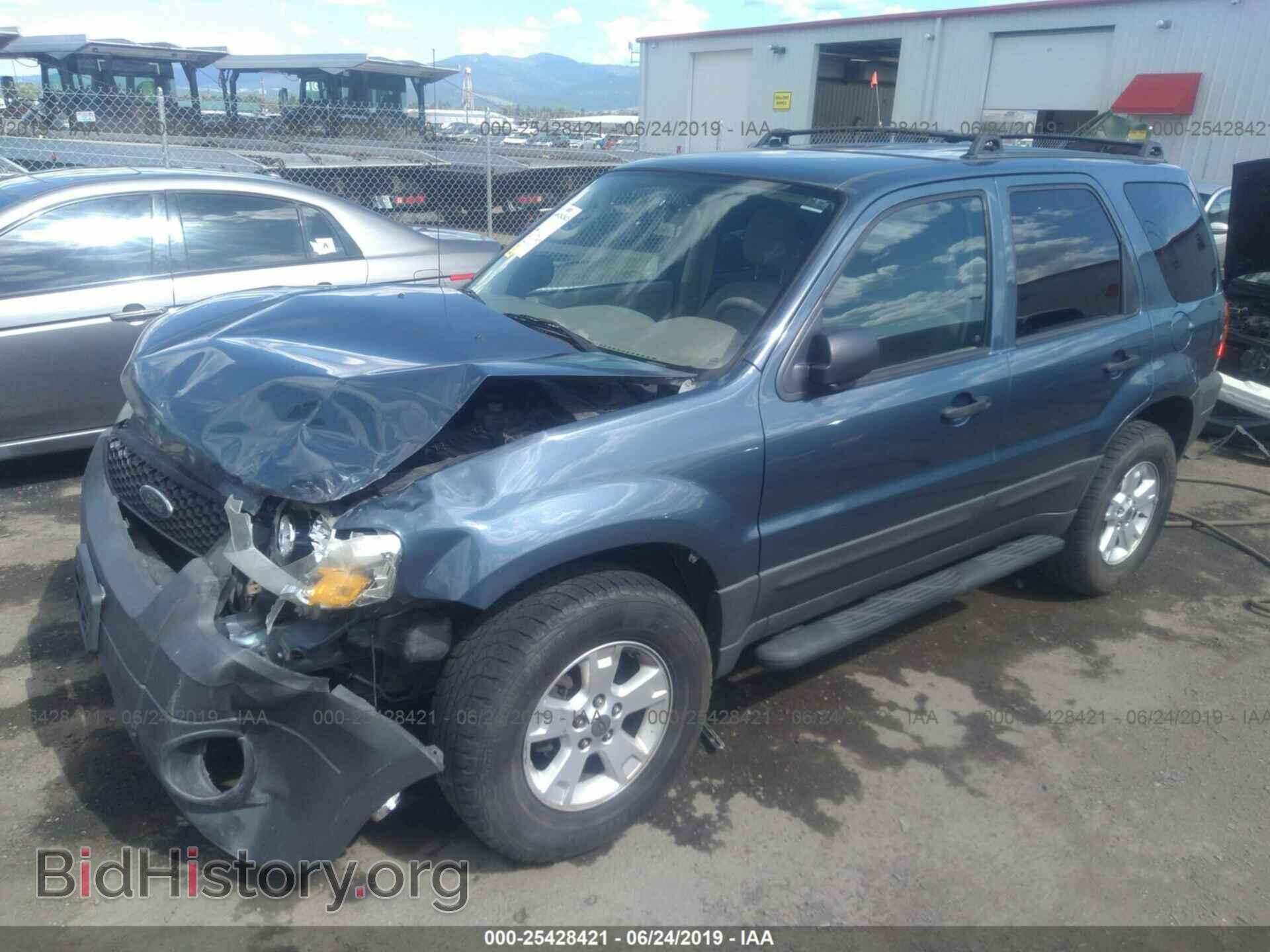2005 FORD ESCAPE - VIN: 1FMYU03175KB65014 - Фото 2