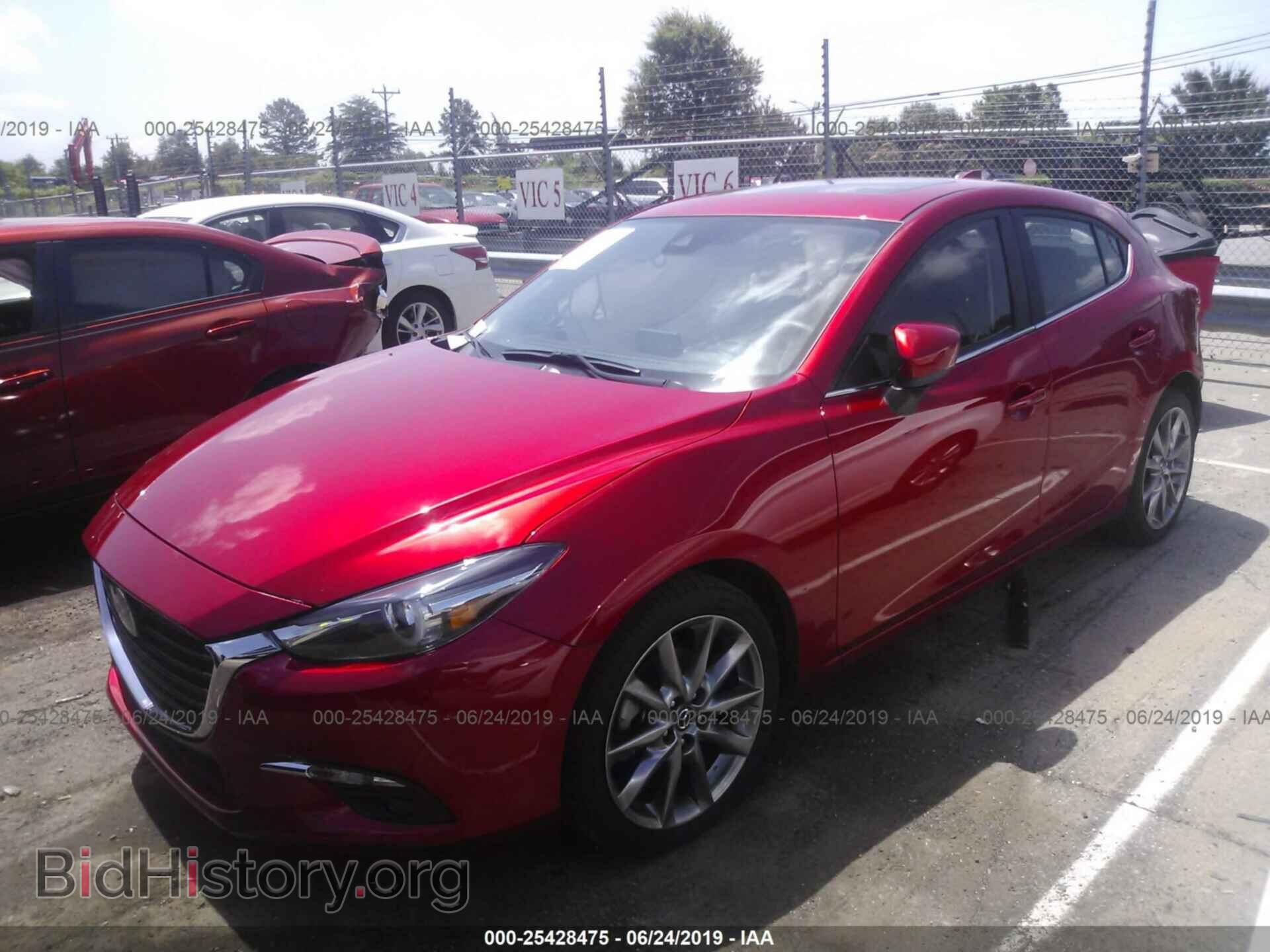 2018 MAZDA 3 - VIN: 3MZBN1M39JM239059 - Фото 2