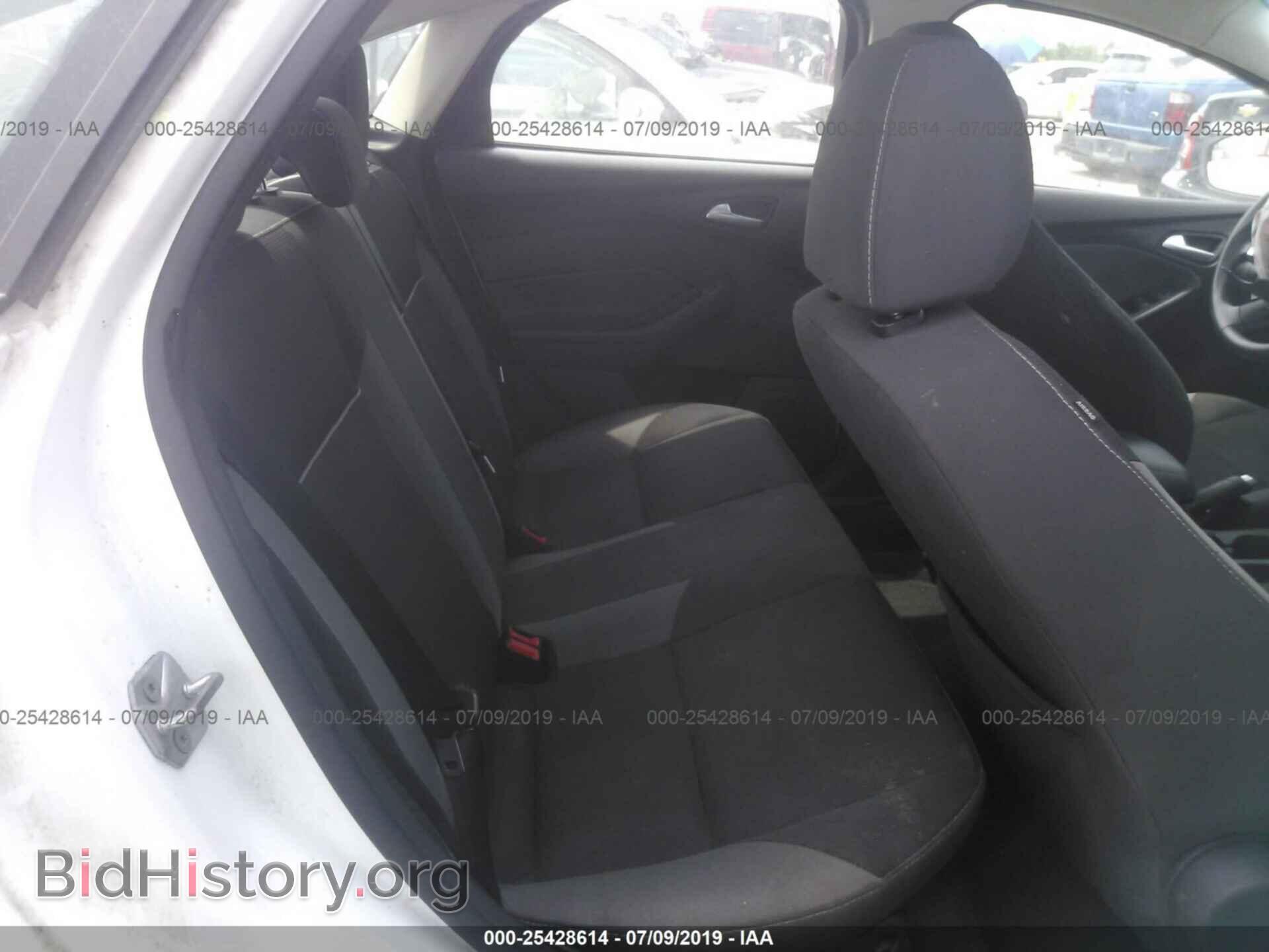 2014 FORD FOCUS - VIN: 1FADP3F23EL126856 - Photo 8