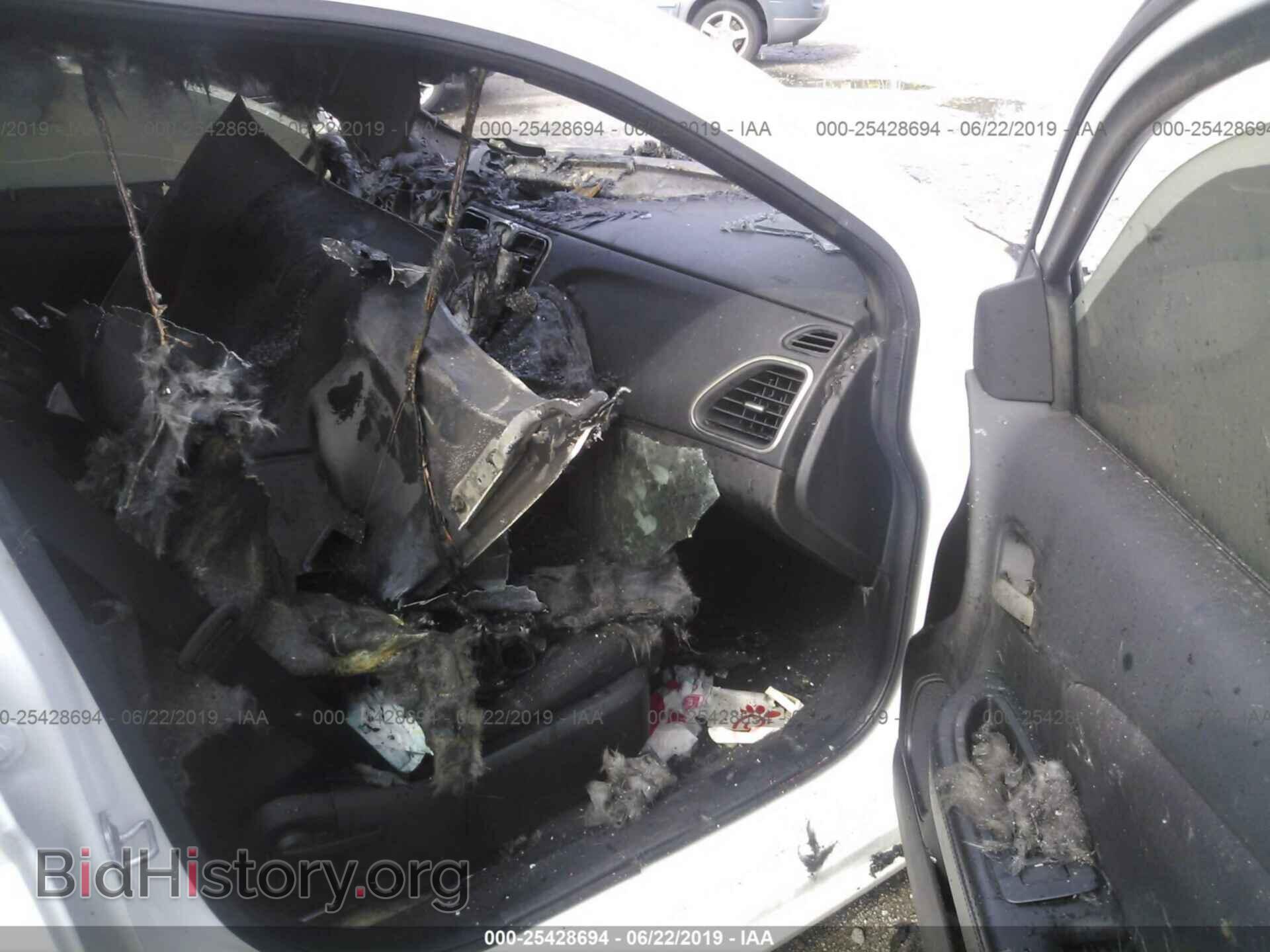 2013 CHRYSLER 200 - VIN: 1C3CCBBG7DN737722 - Photo 5
