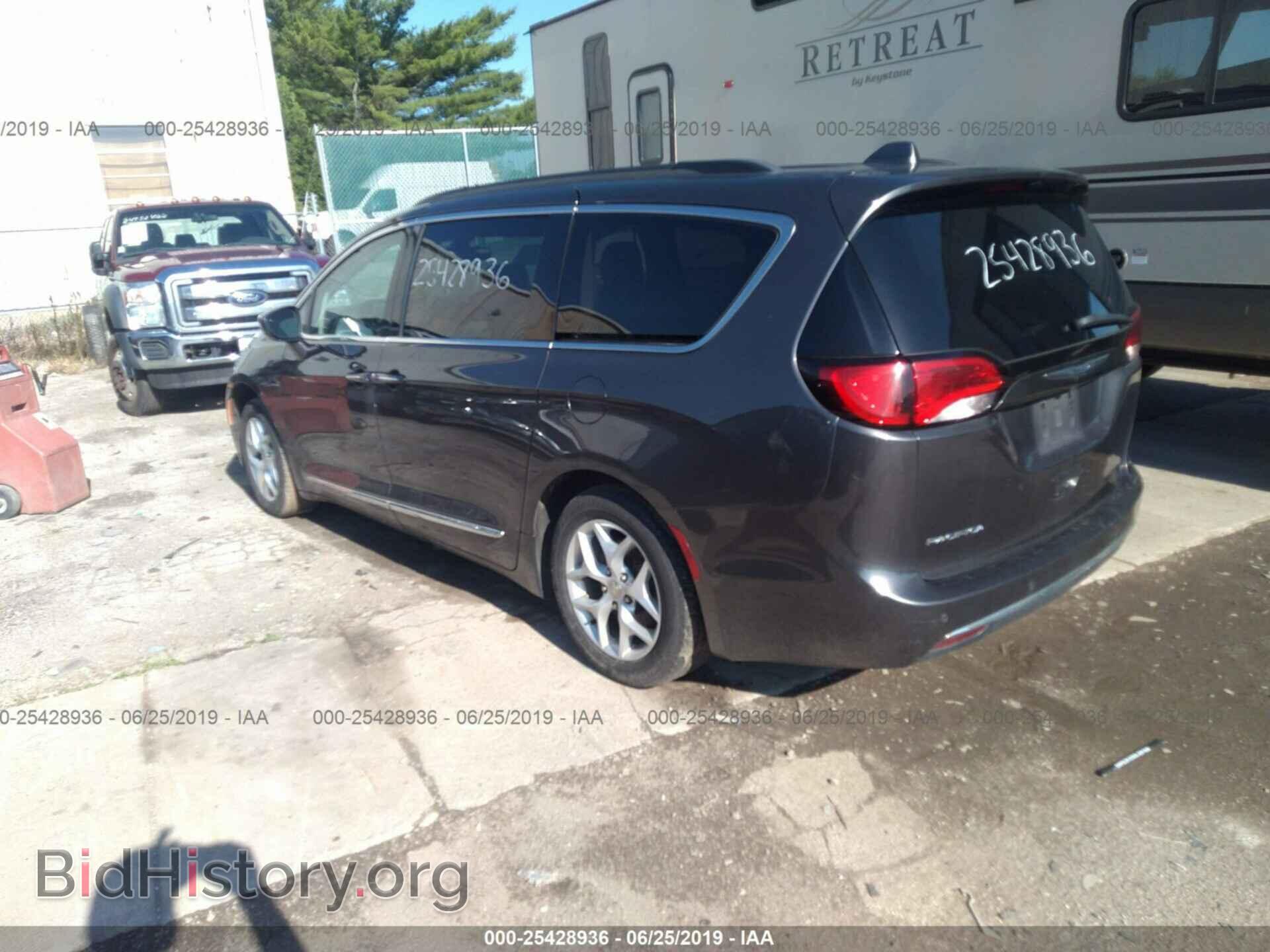 2017 CHRYSLER PACIFICA - VIN: 2C4RC1BG8HR515442 - Фото 3