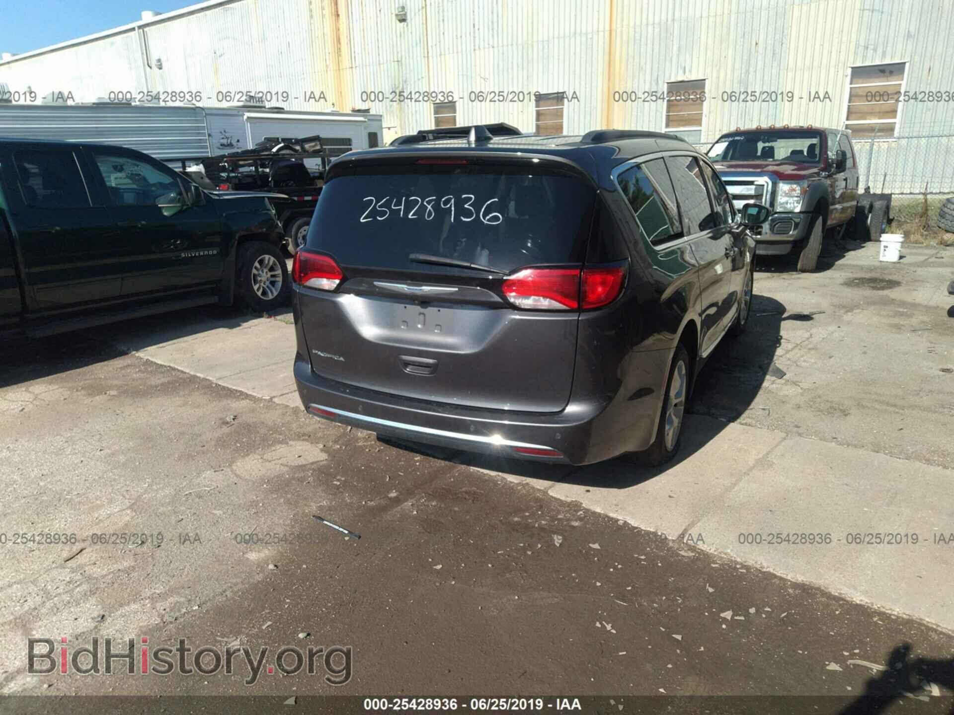 2017 CHRYSLER PACIFICA - VIN: 2C4RC1BG8HR515442 - Фото 4