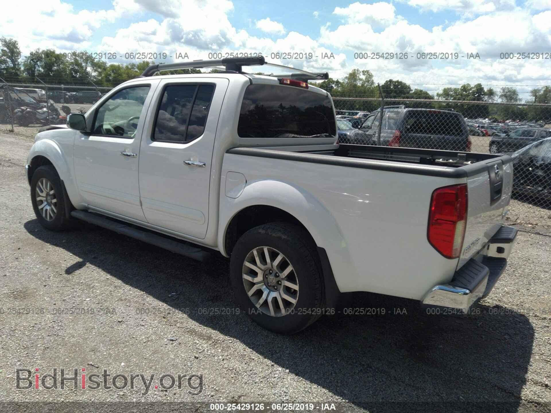 2011 NISSAN FRONTIER - VIN: 1N6AD0EV6BC423015 - Фото 3