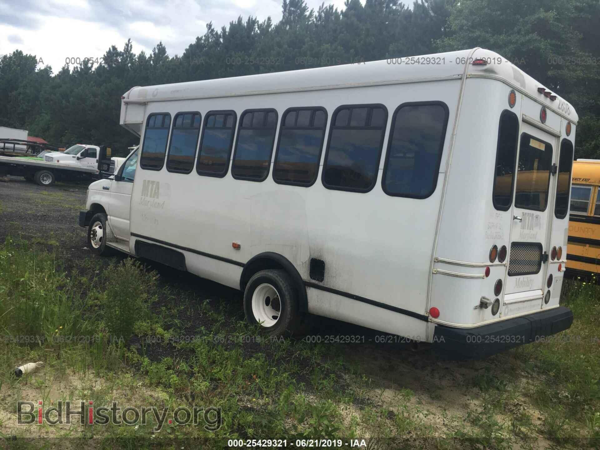 2008 FORD ECONOLINE - VIN: 1FD4E45S68DB26044 - Фото 3