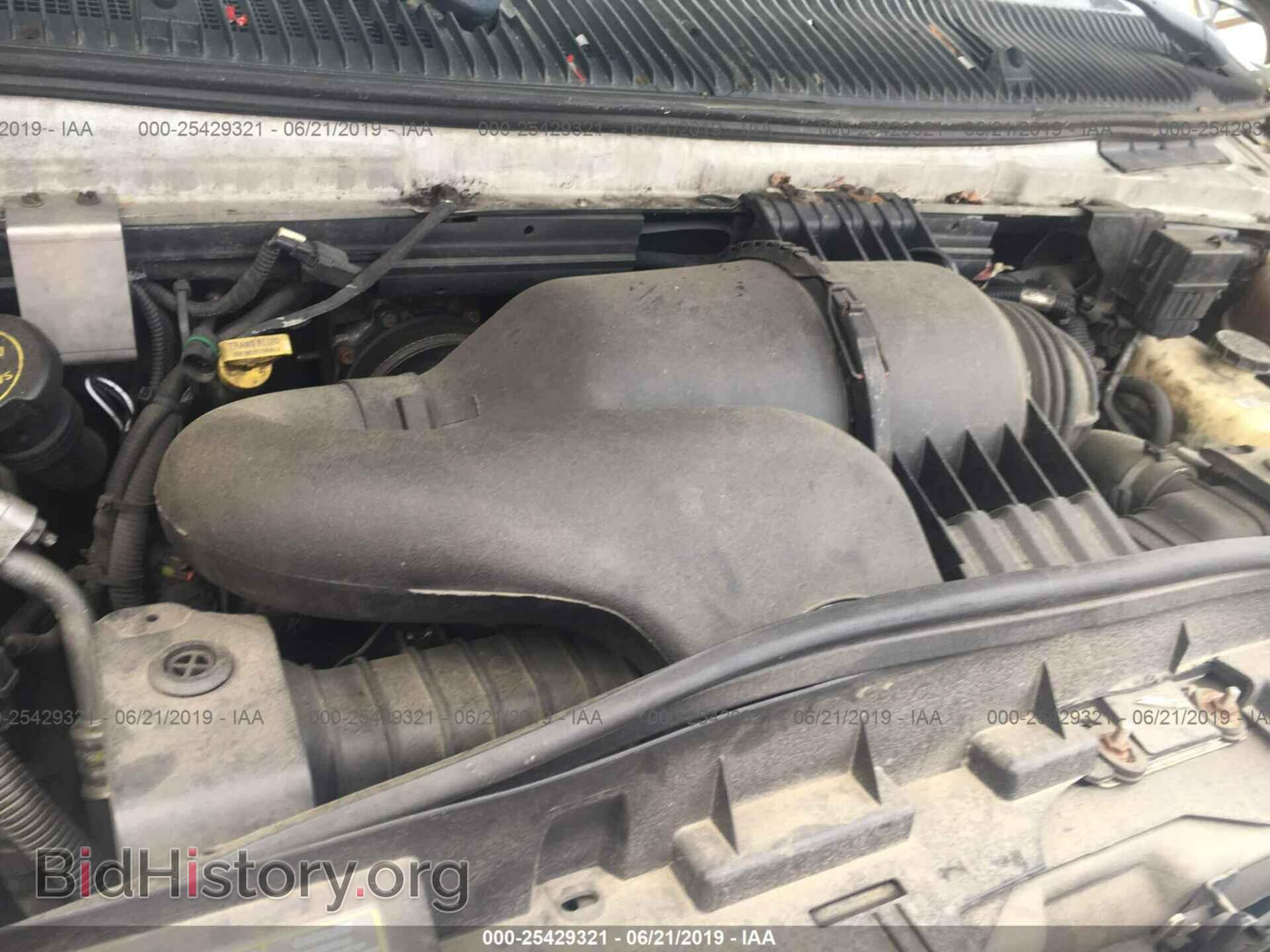 2008 FORD ECONOLINE - VIN: 1FD4E45S68DB26044 - Фото 9