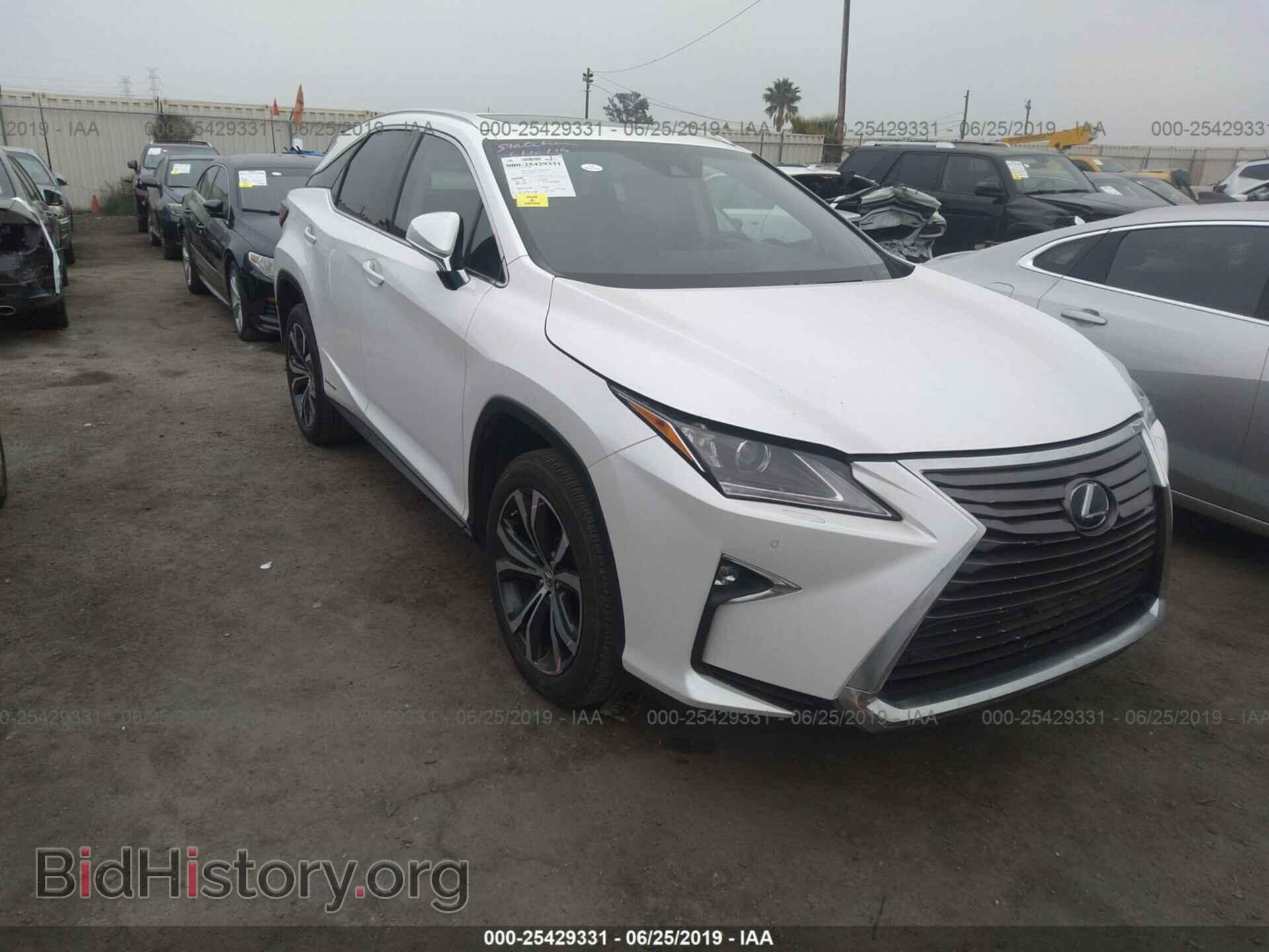 Photo 2T2BGMCA7HC011784 - LEXUS RX 2017