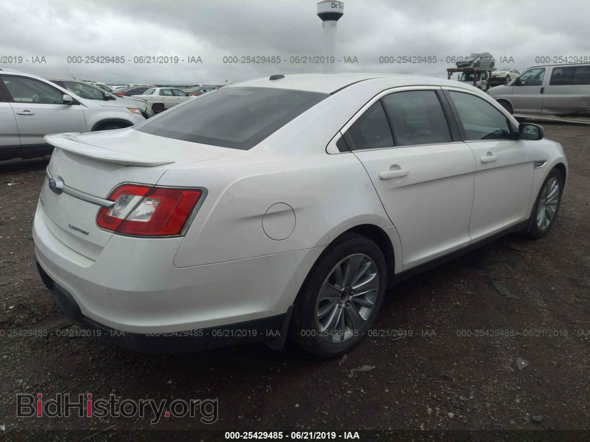 2011 FORD TAURUS - VIN: 1FAHP2FW8BG159760 - Фото 4