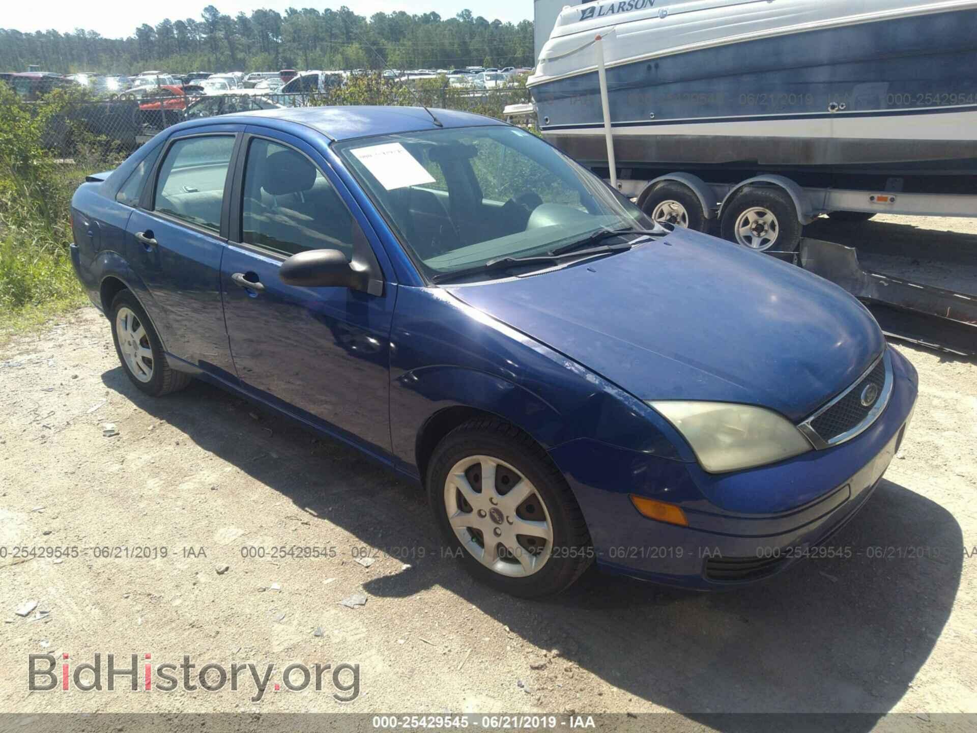 Photo 1FAFP34NX5W276404 - FORD FOCUS 2005