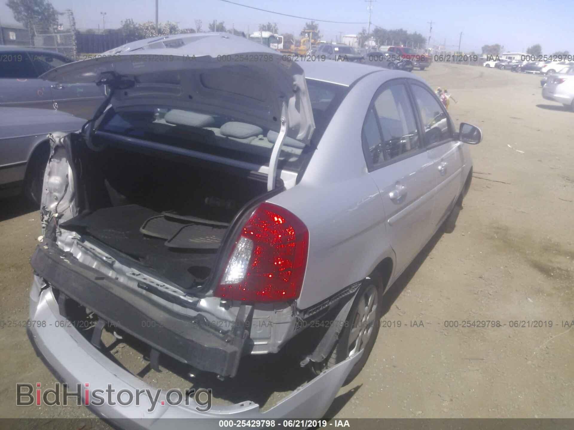2011 HYUNDAI ACCENT - VIN: KMHCN4AC5BU585986 - Фото 4