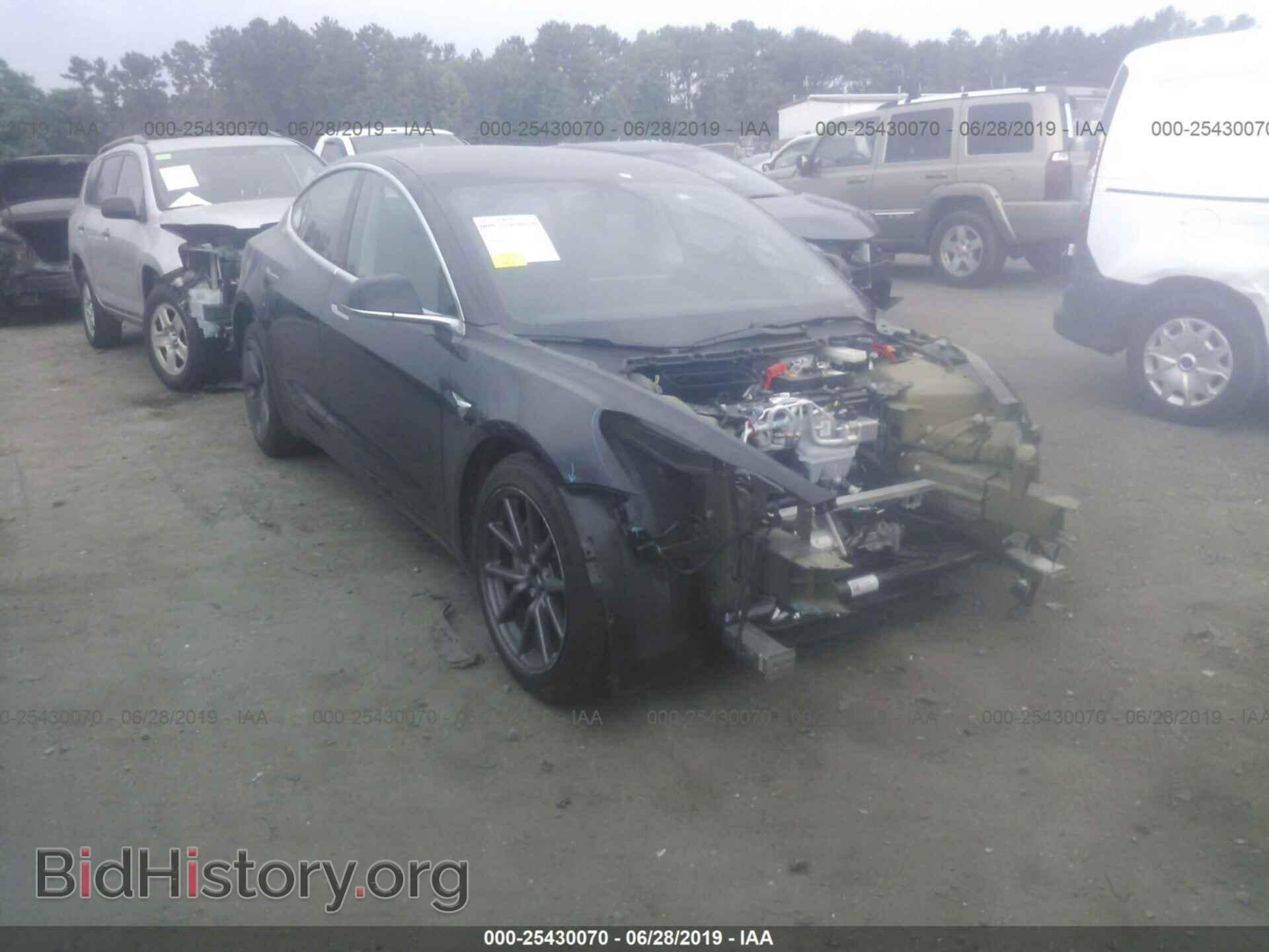 Photo 5YJ3E1EA1KF324617 - TESLA MODEL 3 2019